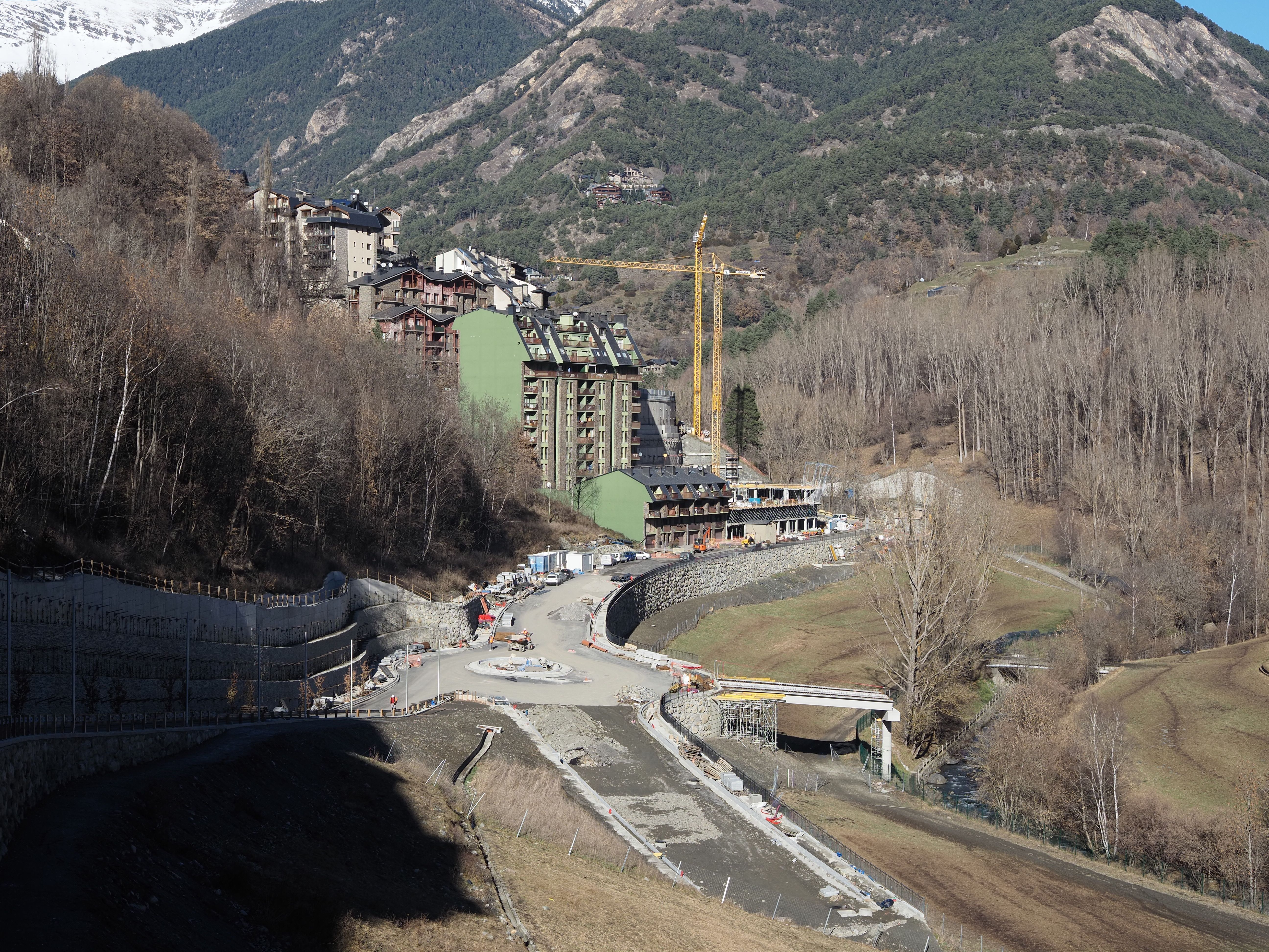 Vista del tram 2 de la desviació de la Massana. Vista del tram 2 de la desviació de la Massana.