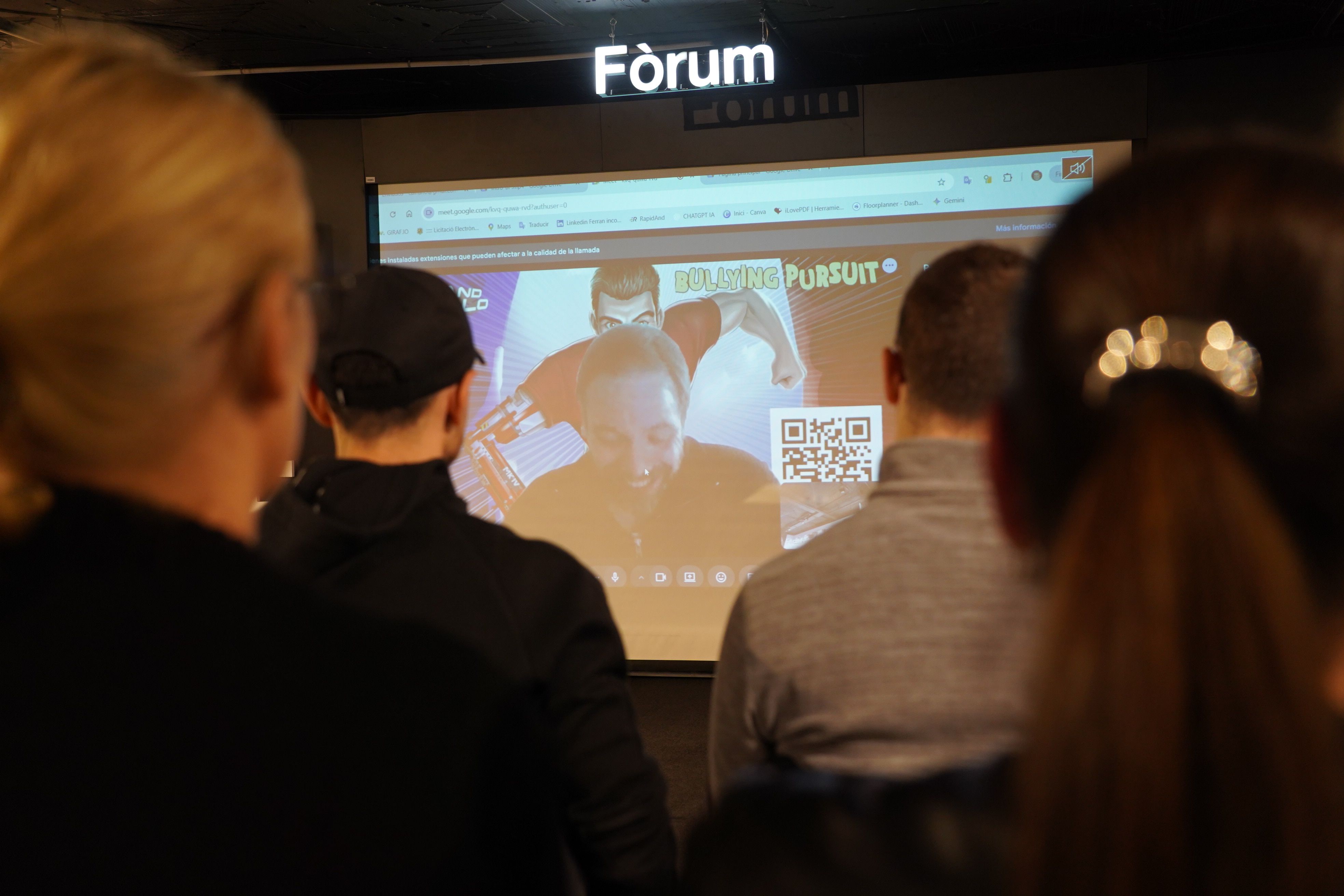 El desenvolupador Daniel Sánchez, fundador de Gamera Nest, en remot durant la presentació del videojoc. El desenvolupador Daniel Sánchez, fundador de Gamera Nest, en remot durant la presentació del videojoc.