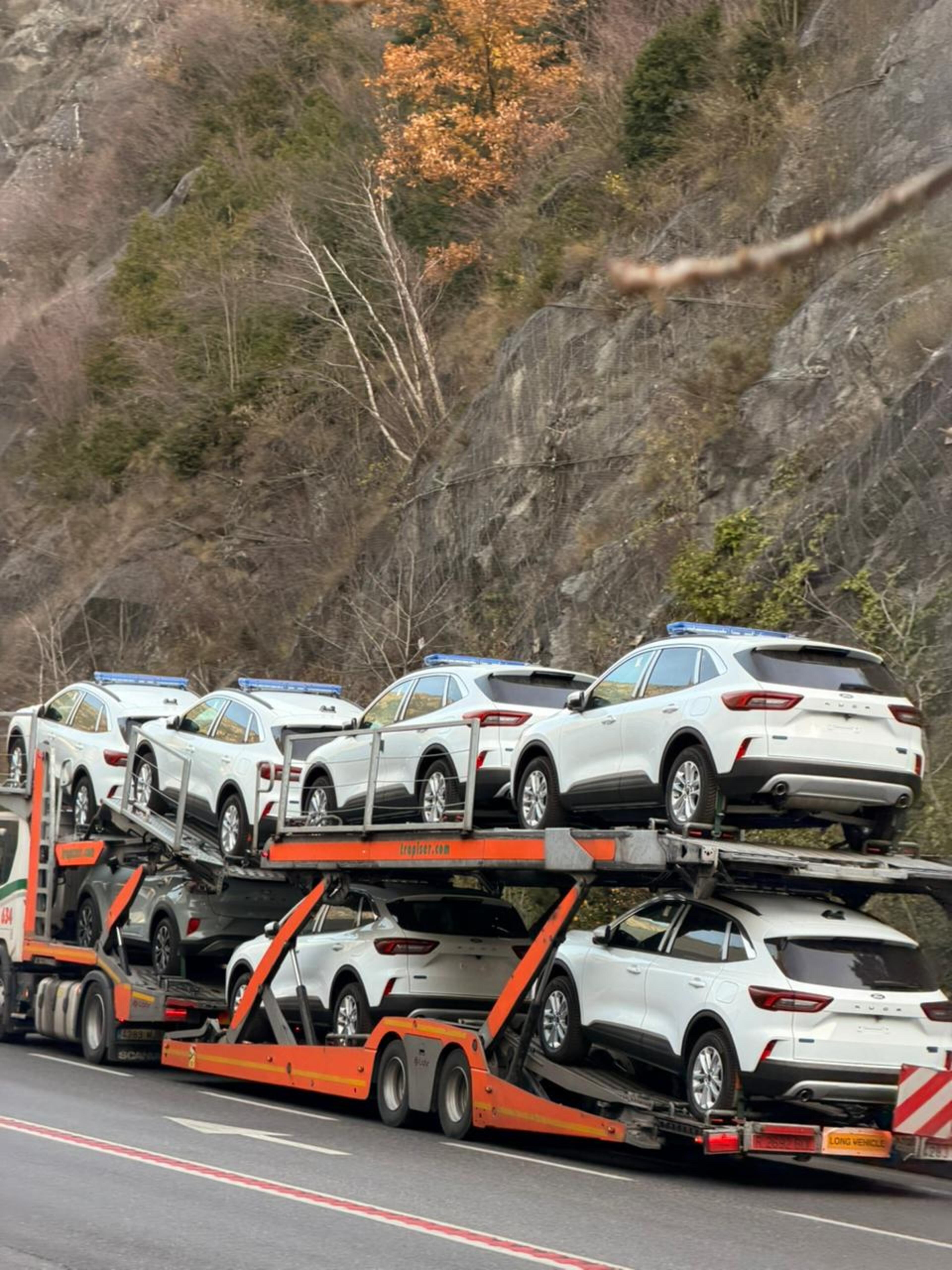 Alguns dels vehicles que han arribat a Andorra. Alguns dels vehicles que han arribat a Andorra.