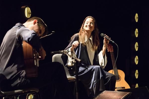 Canillo gaudeix del concert de Judit Neddermann amb èxit de públic.