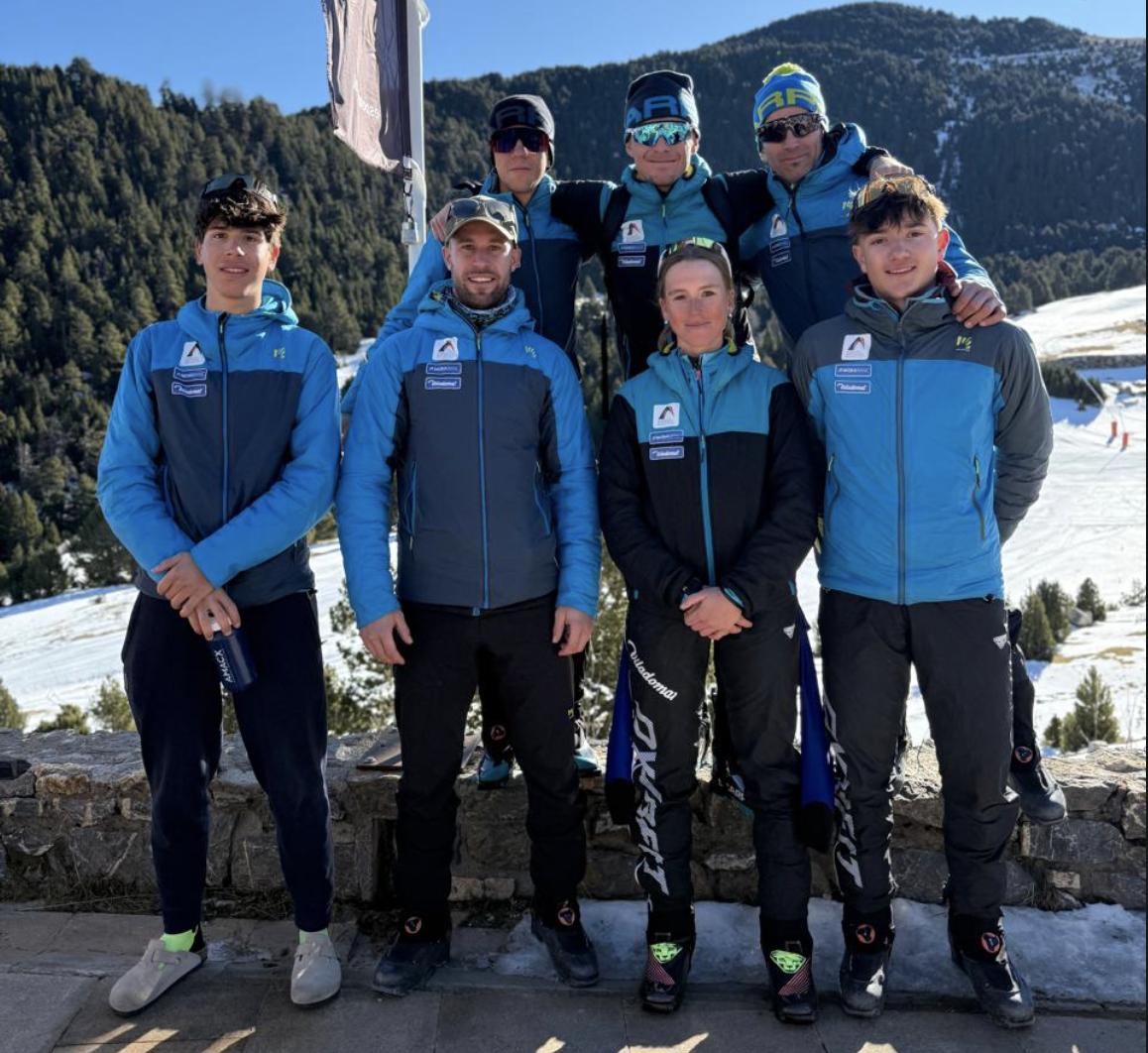 L'equip desplaçat de la FAM a l'estació d'Espot. L'equip desplaçat de la FAM a l'estació d'Espot.