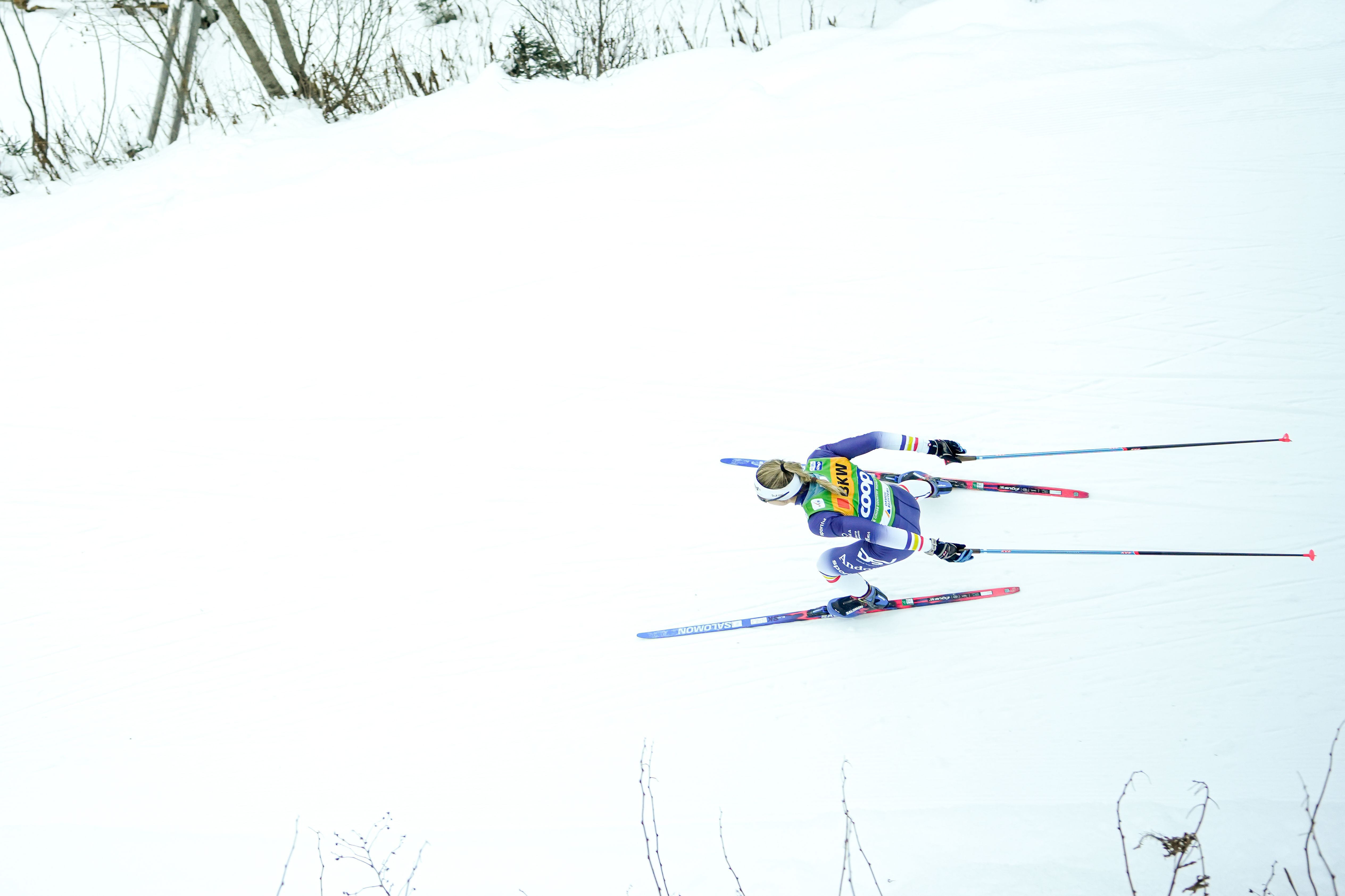 Gina del Rio, en solitari als 10 quilòmetres individuals de Davos. Gina del Rio, en solitari als 10 quilòmetres individuals de Davos.