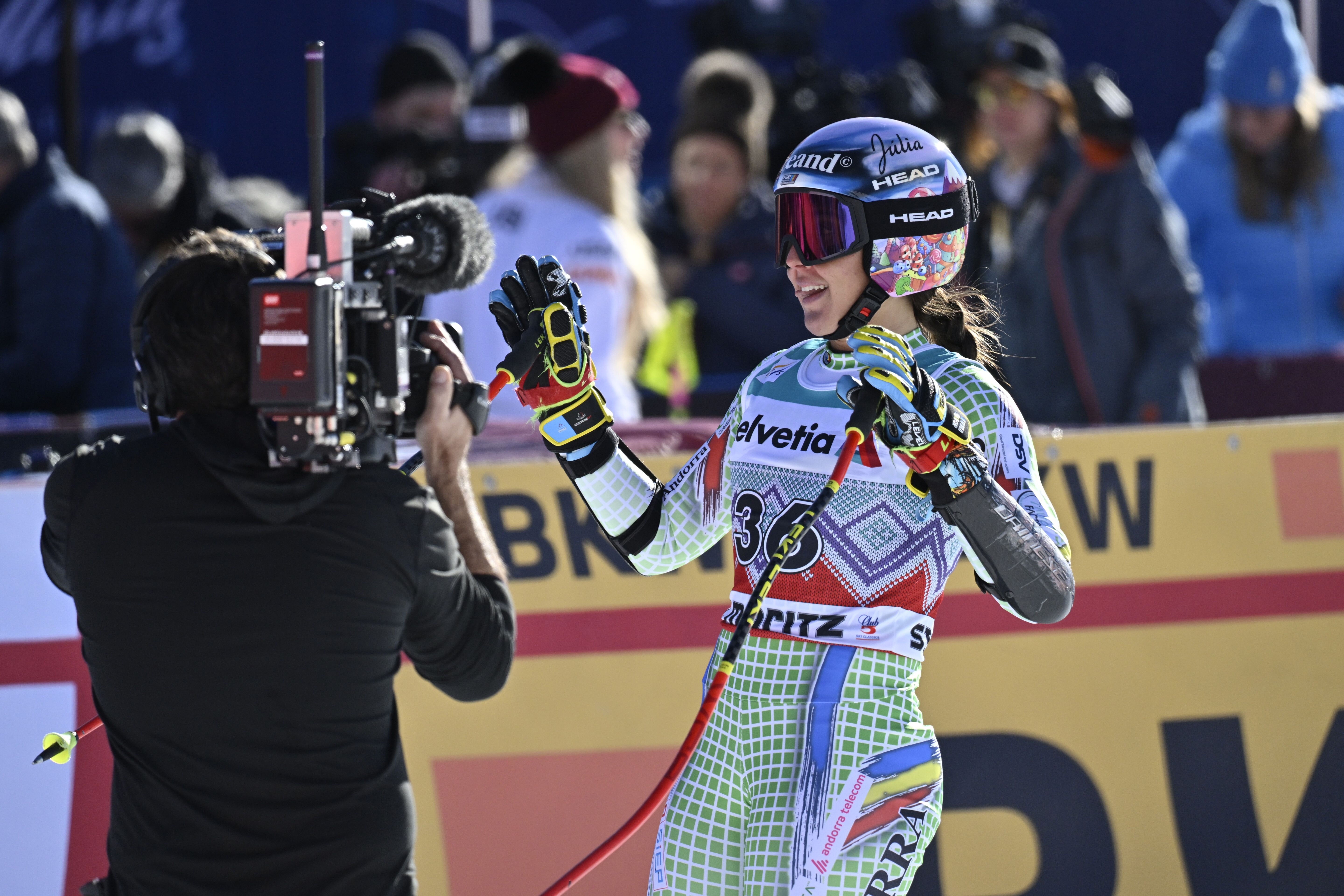 Cande Moreno, en finalitzar el supergegant de la WC de St Moritz FOTO Alain Grosclaude Agence Zoom Cande Moreno, en finalitzar el supergegant de la WC de St Moritz FOTO Alain Grosclaude Agence Zoom