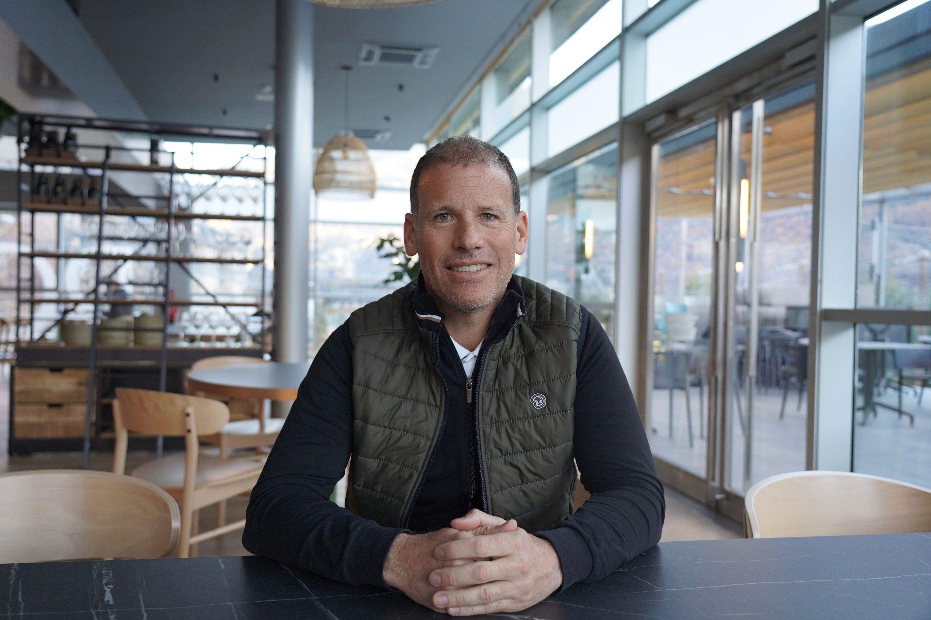 El copilot francès Mathieu Baumel, durant la seva entrevista amb l'Altaveu.
