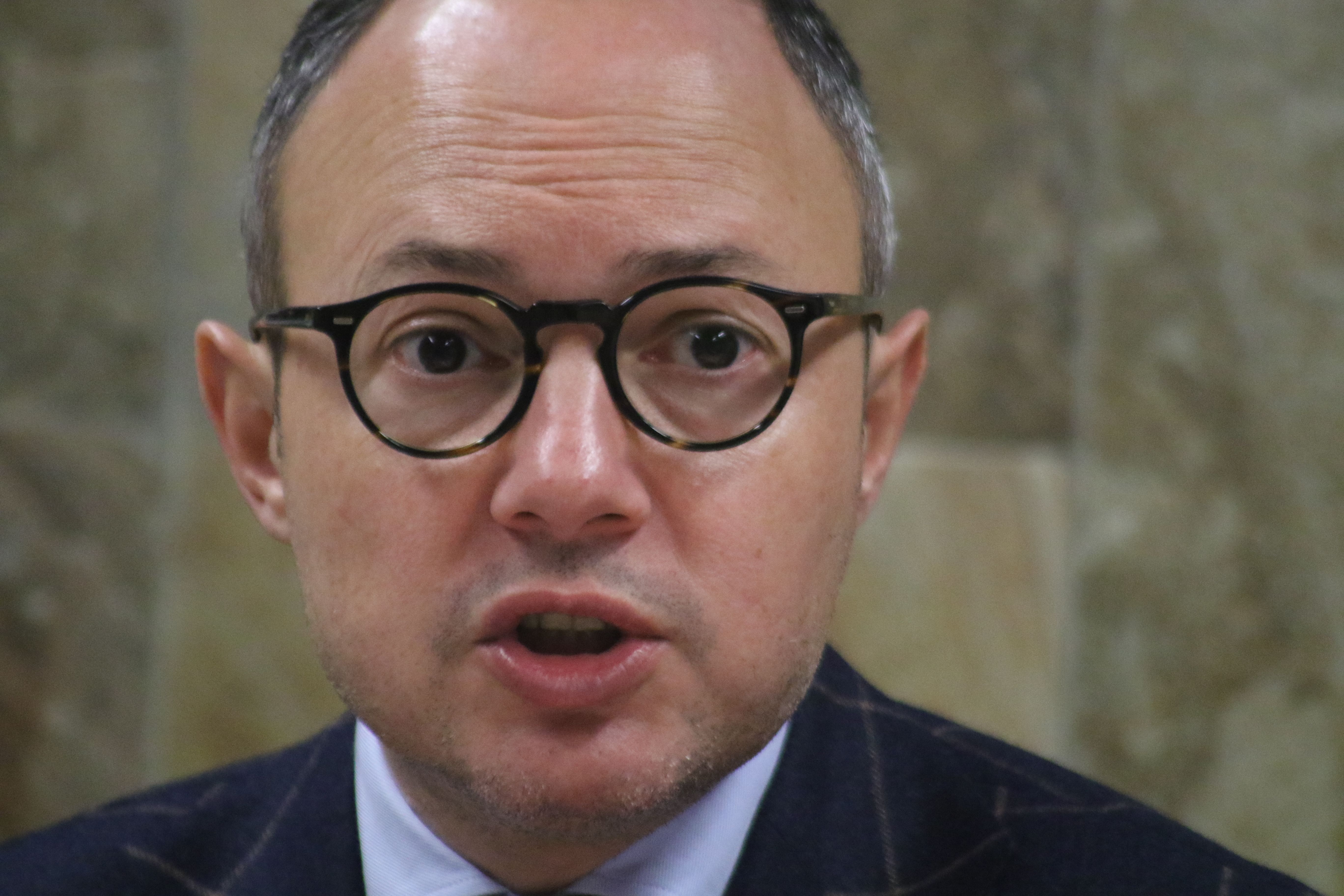 Xavier Espot durant la trobada amb els mitjans de comunicació aquest migdia. Xavier Espot durant la trobada amb els mitjans de comunicació aquest migdia.