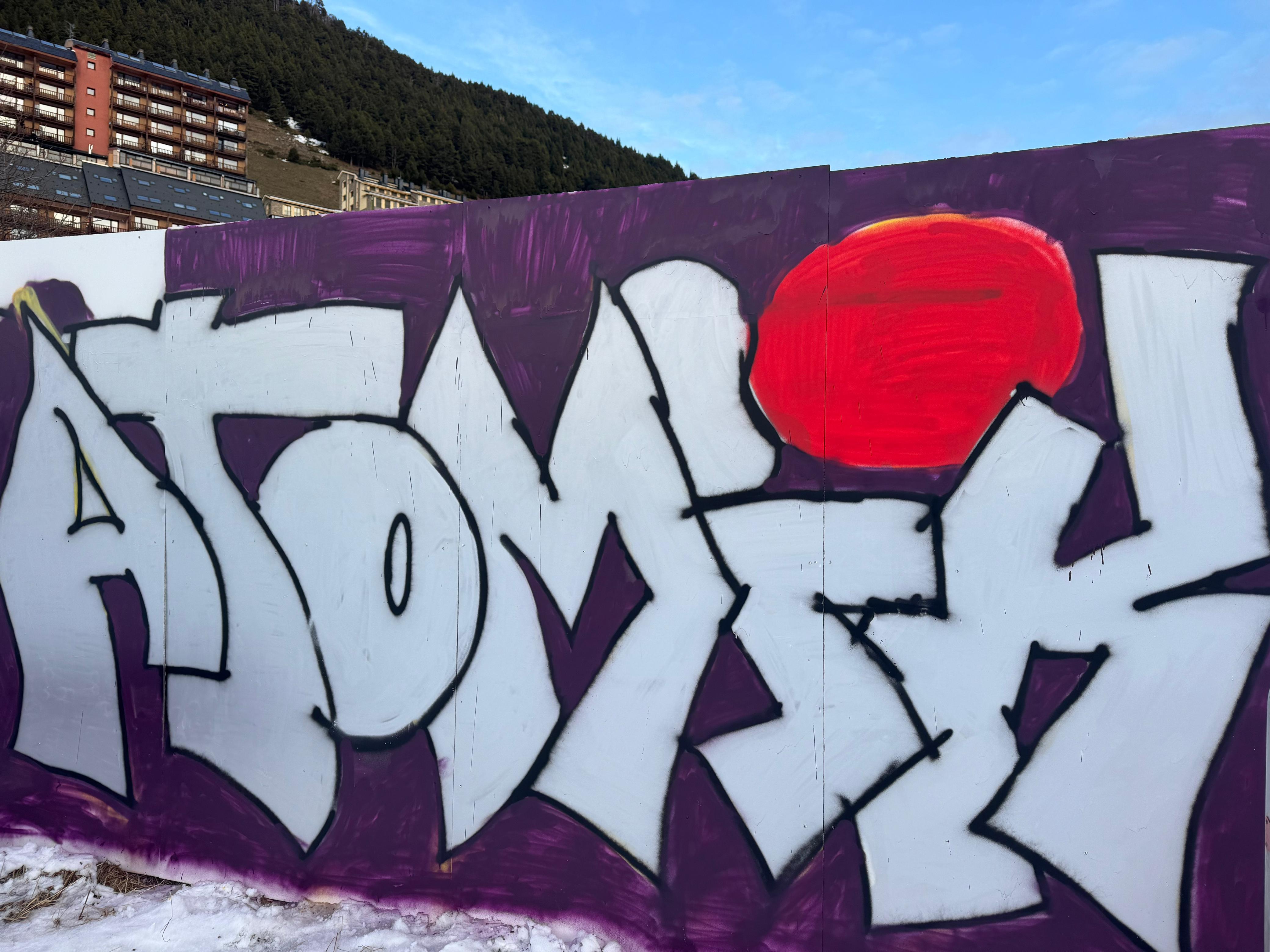 Un dels grafitis que es poden veure al festival Virolat. Un dels grafitis que es poden veure al festival Virolat.