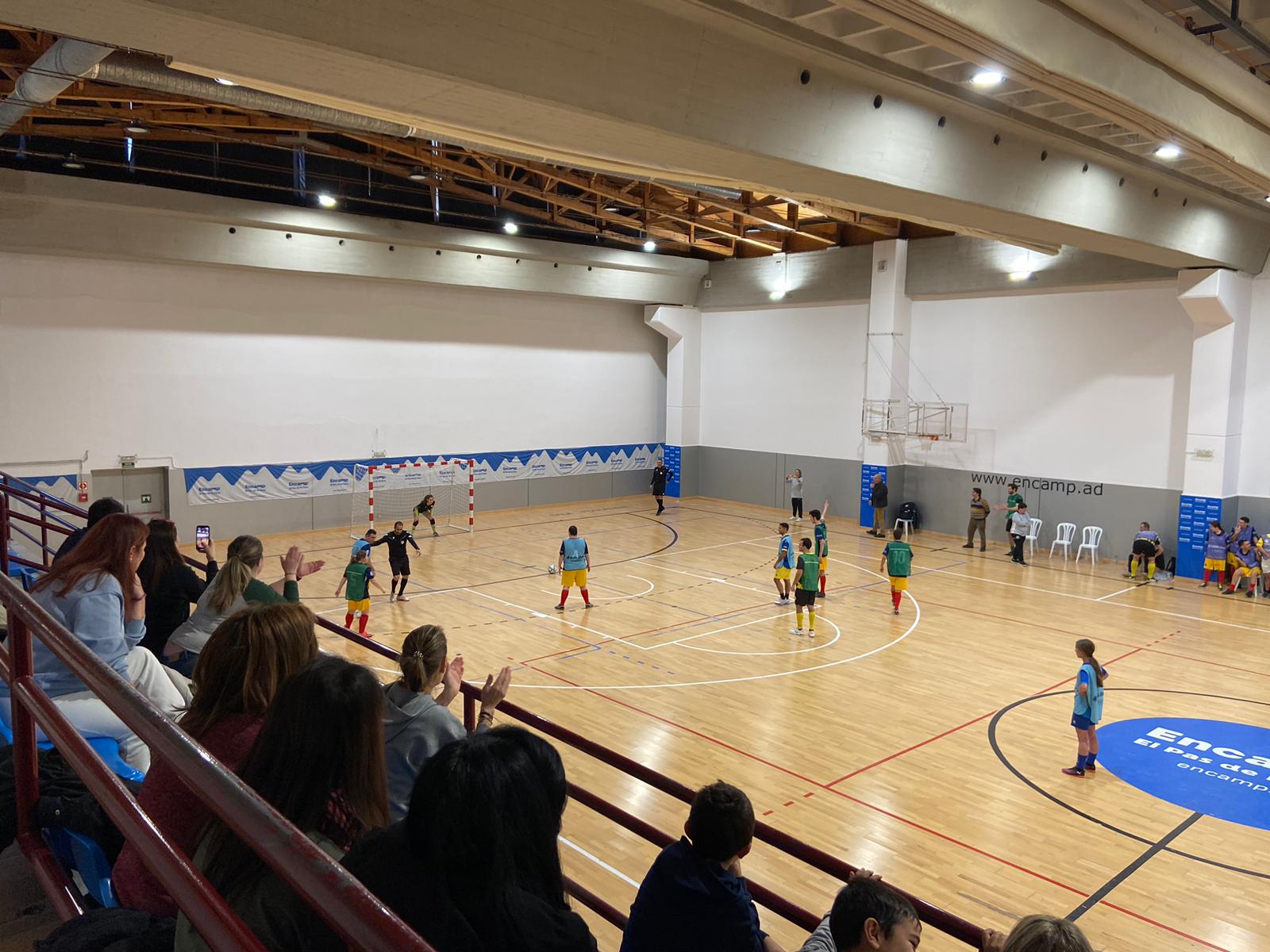 L'afició no ha fallat a la seva cita al Complex Esportiu d'Encamp.