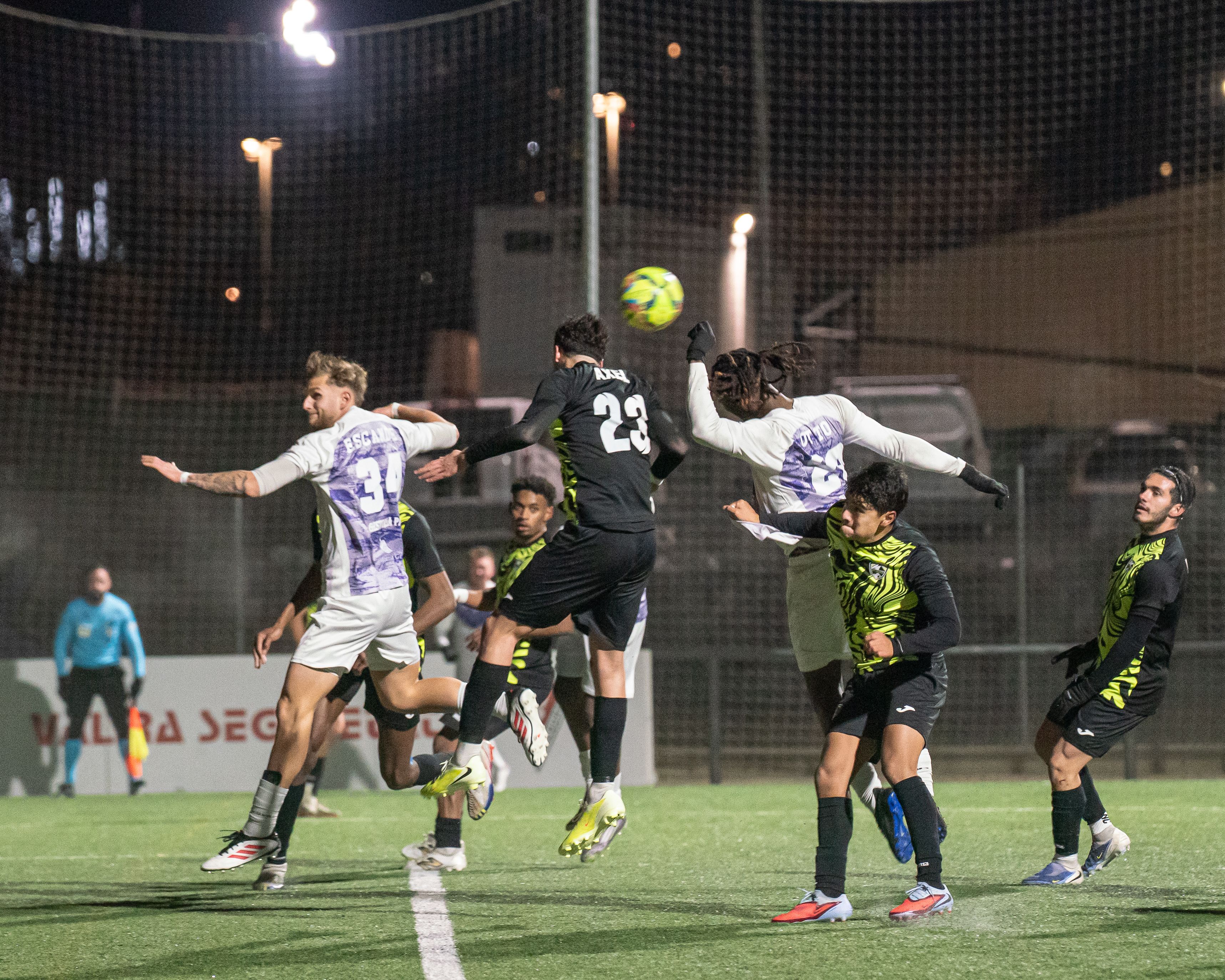 Duel molt disputat entre el Carroi i l'Ordino que va caure del costat local. Duel molt disputat entre el Carroi i l'Ordino que va caure del costat local.