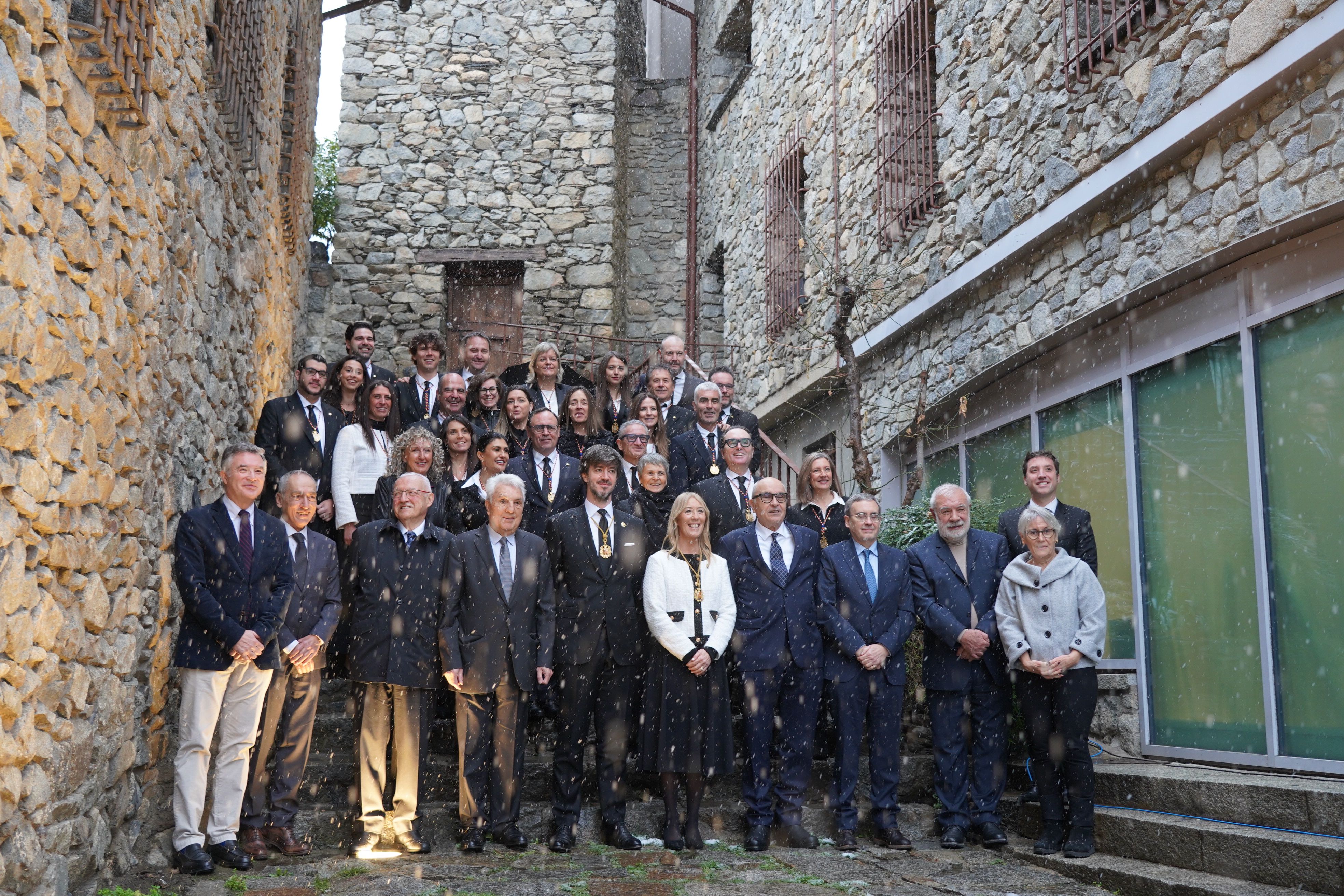 La fotografia amb els vuit exsíndics generals.