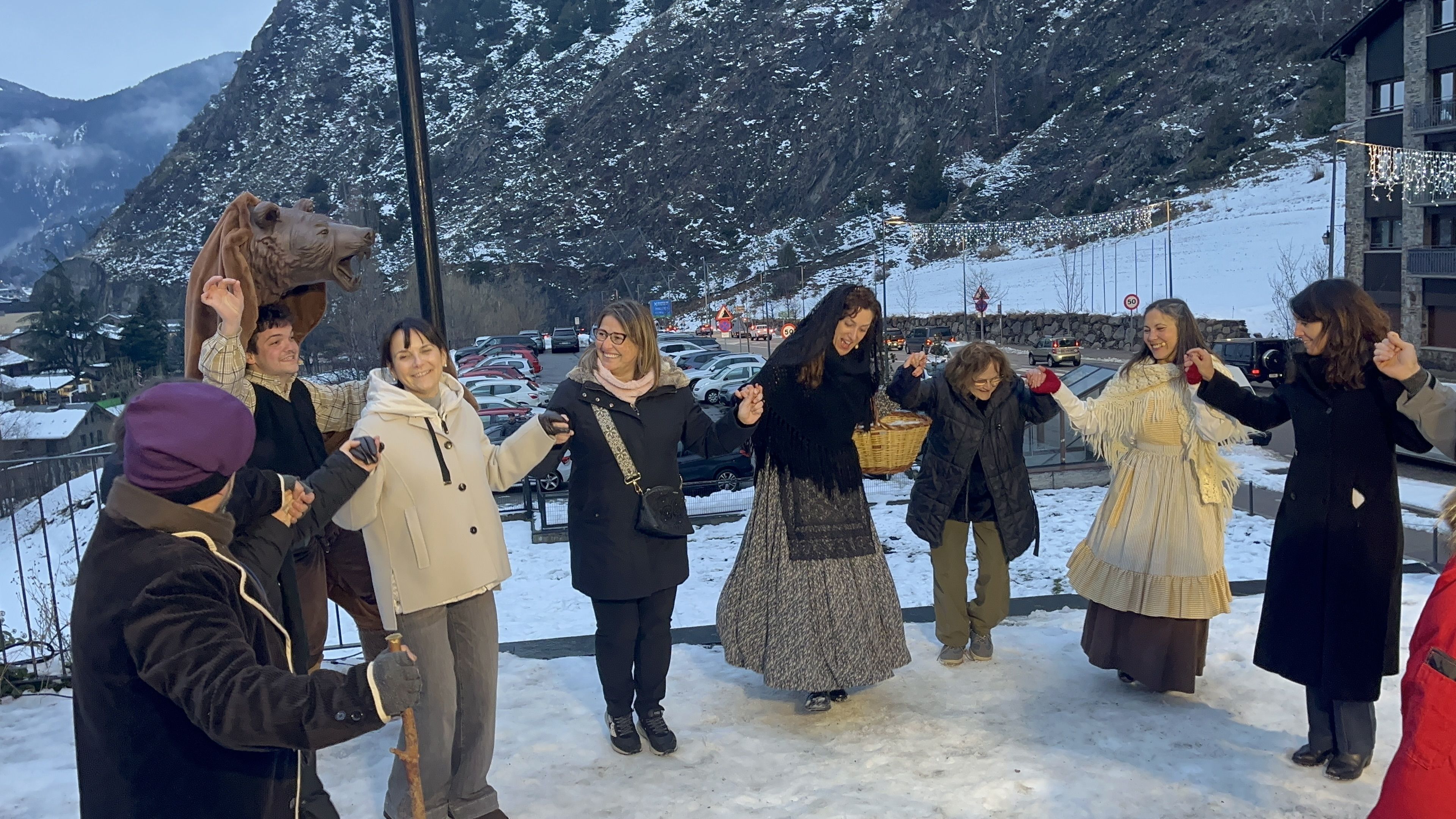L’Ossa torna a ballar a Sant Martí de Caselles. La portaveu del Sindicat, Rebeca Bonache.