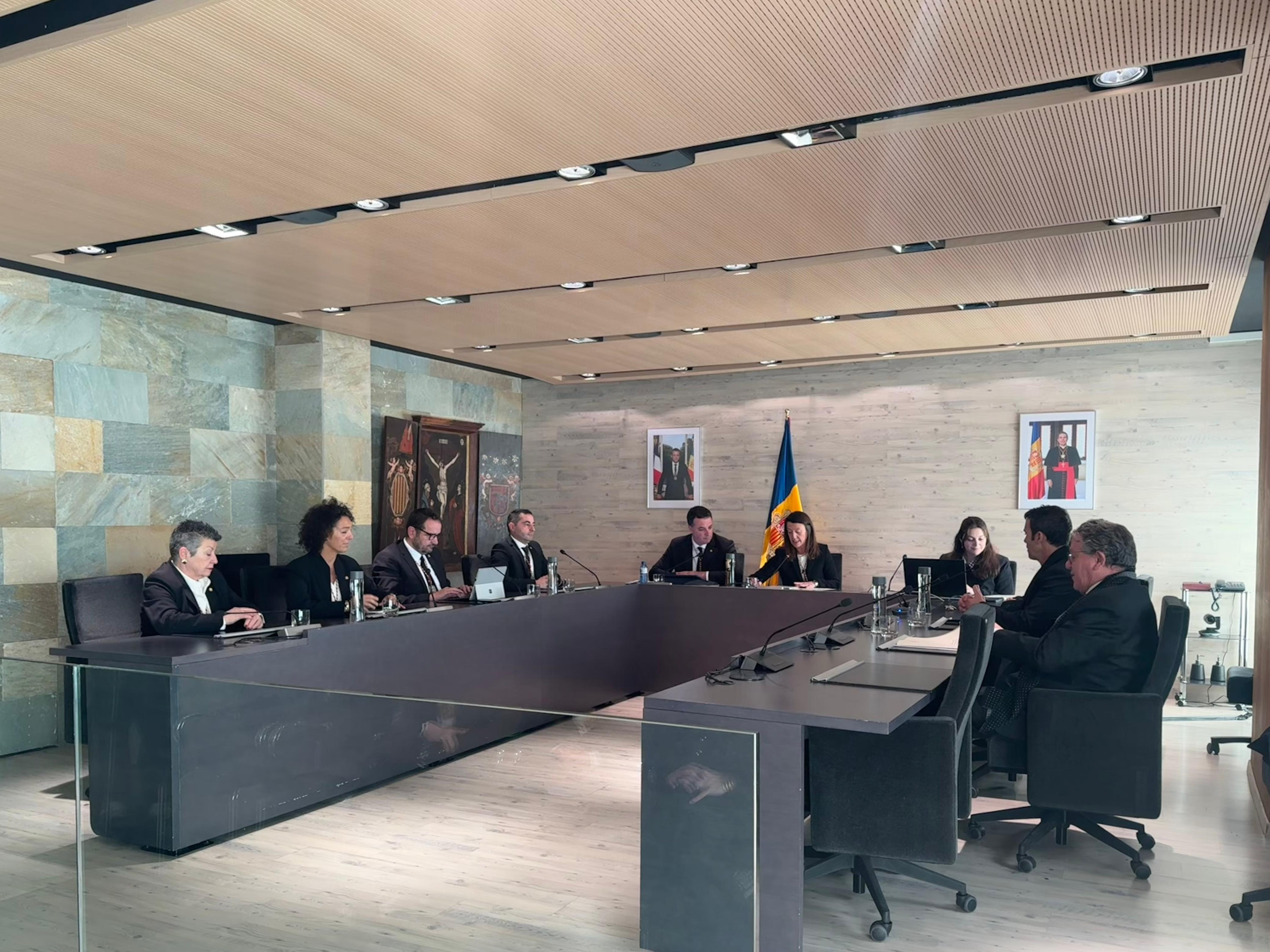 Una sessió de consell de comú d'Ordino.