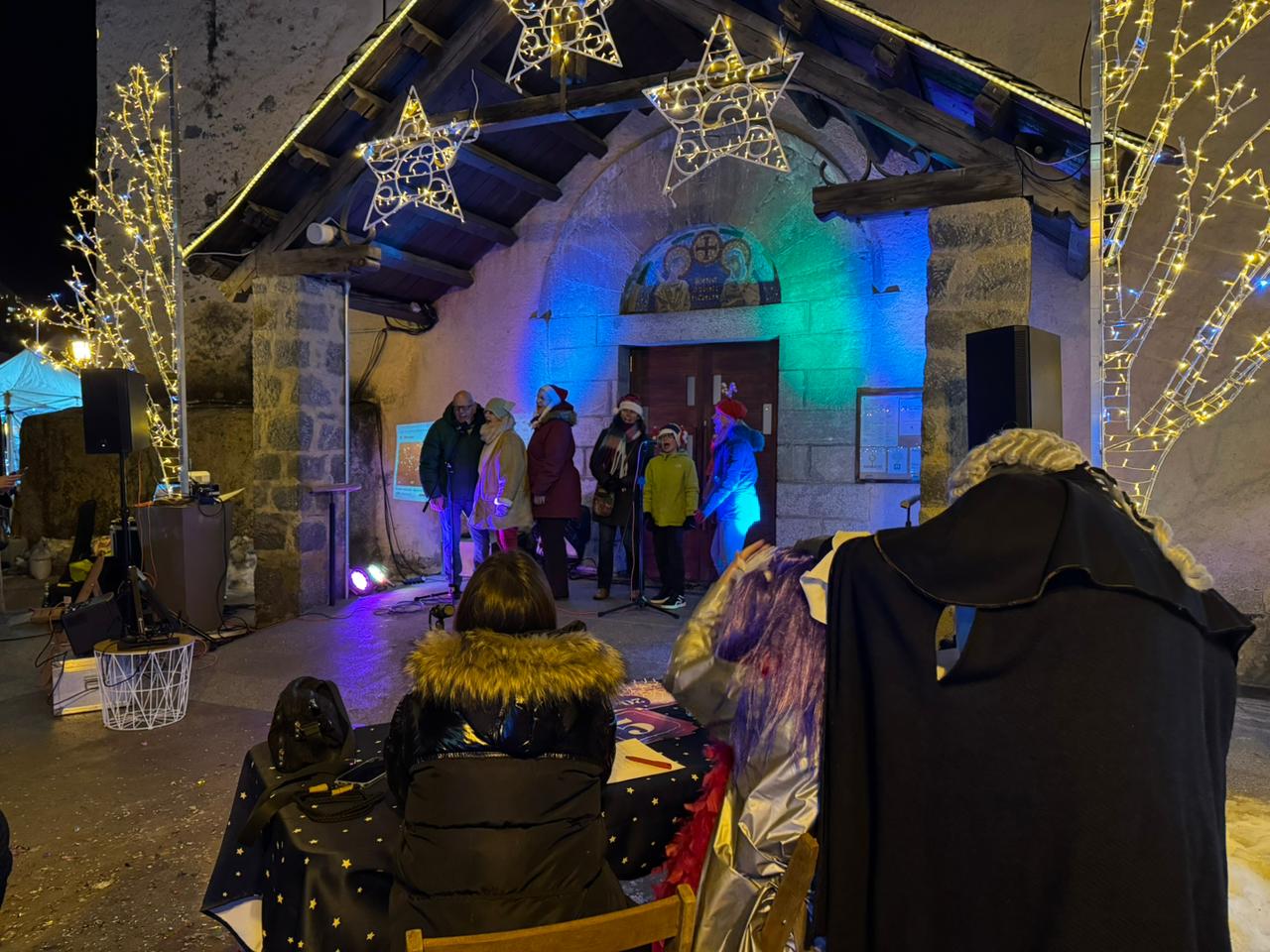 Un moment del karaoke. Un moment del karaoke.