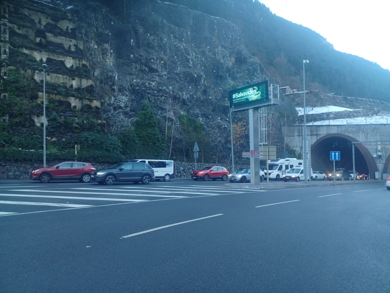 Retencions d'aquest dimarts d'entrada a Encamp en sentit nord. Retencions d'aquest dimarts d'entrada a Encamp en sentit nord.