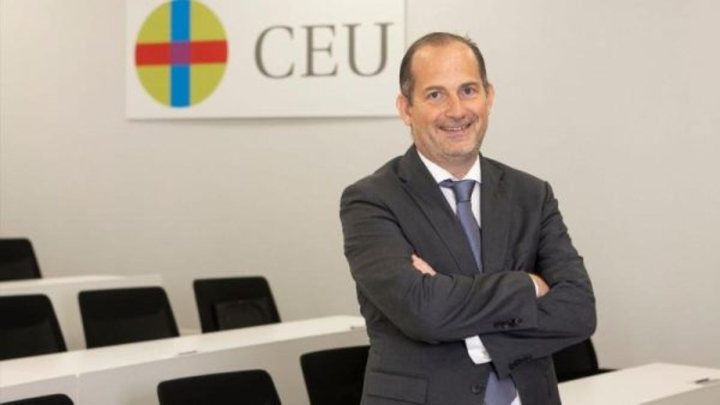 Raül Adames. Raül Adames.