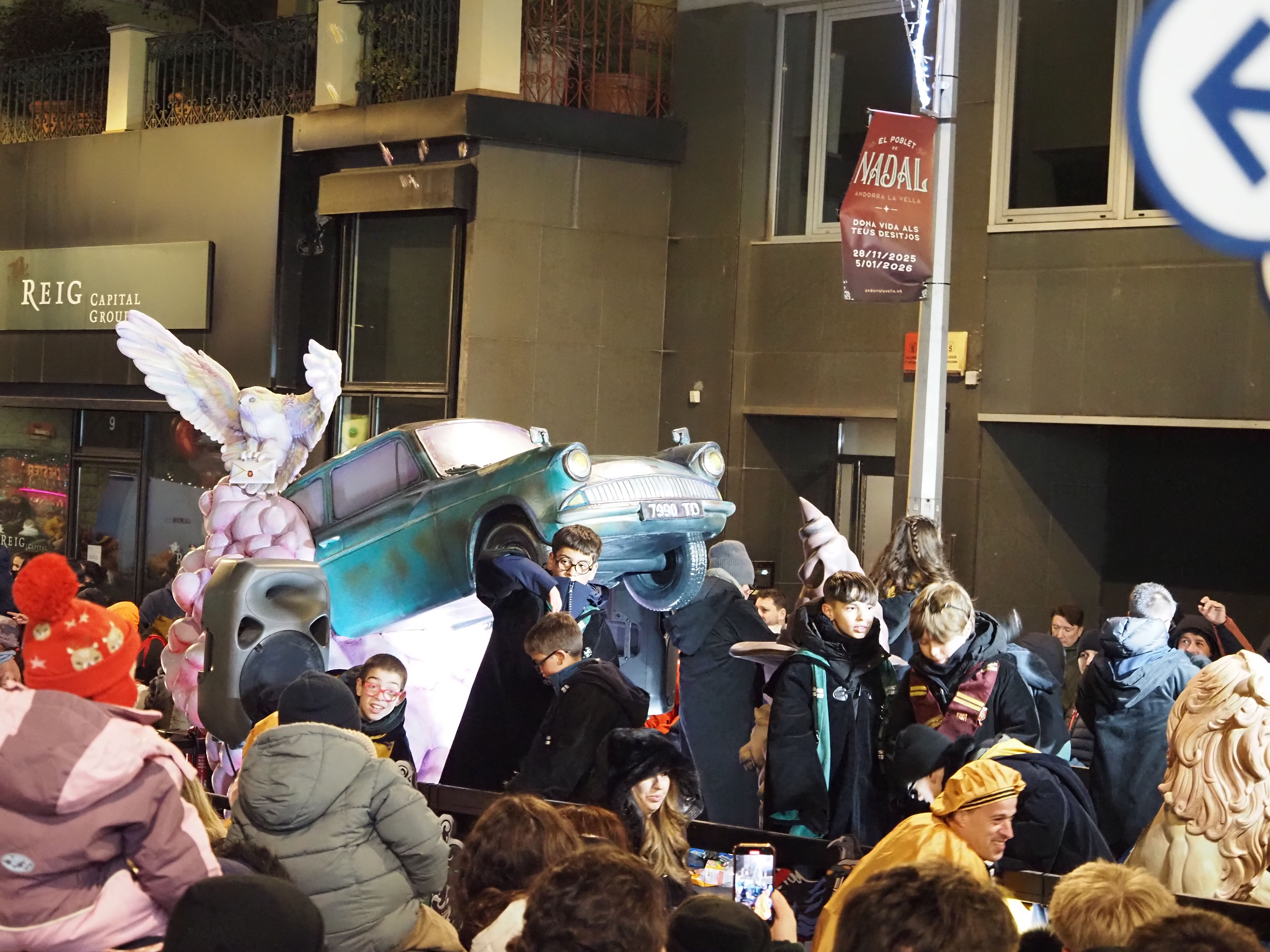 Una de les carrosses noves, ambientada en Harry Potter.