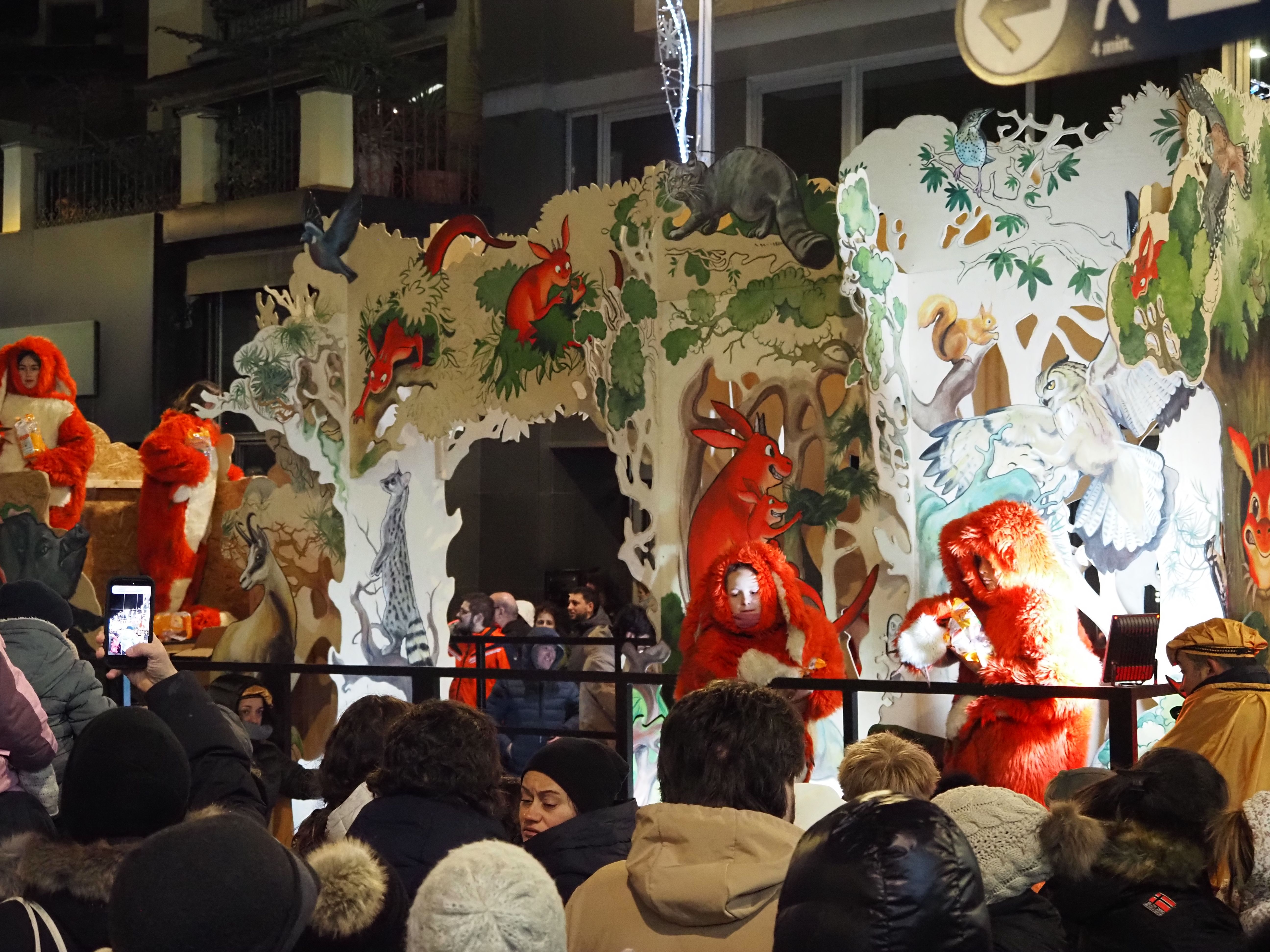 Una altra de les carrosses de la cavalcada.