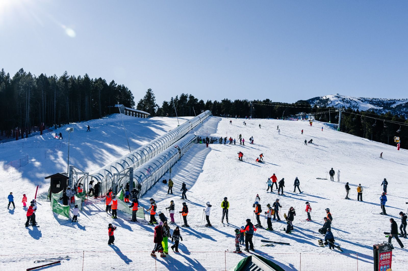 Esquiadors a Pal-Arinsal. Esquiadors a Pal-Arinsal.