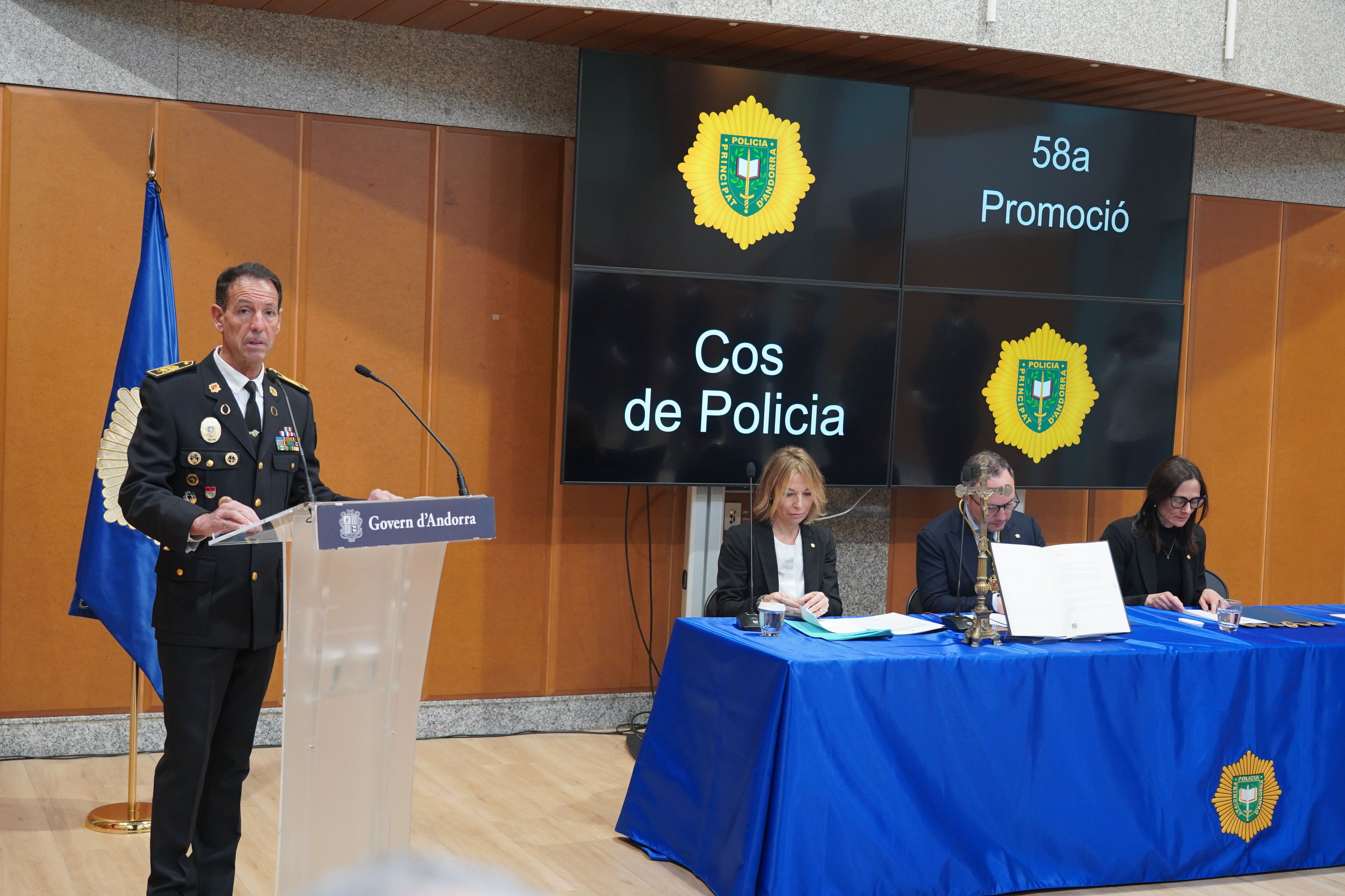 Lasne, durant la seva intervenció.