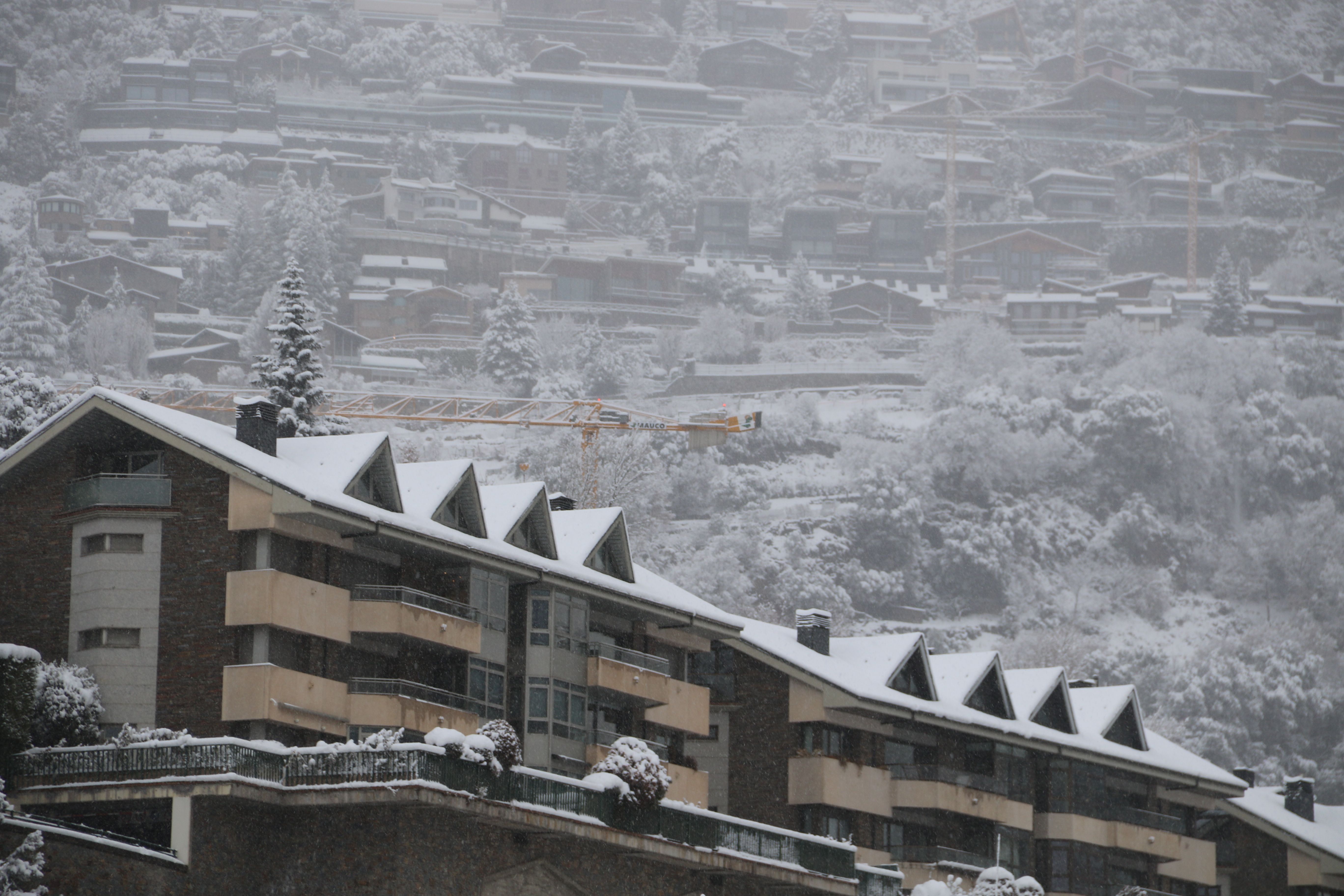 Vista d'Andorra la Vella i Escaldes. Vista d'Andorra la Vella i Escaldes.