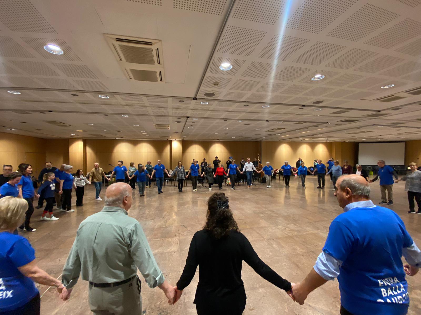 La setena sardana, la més balladora, ha emocionat a tothom.