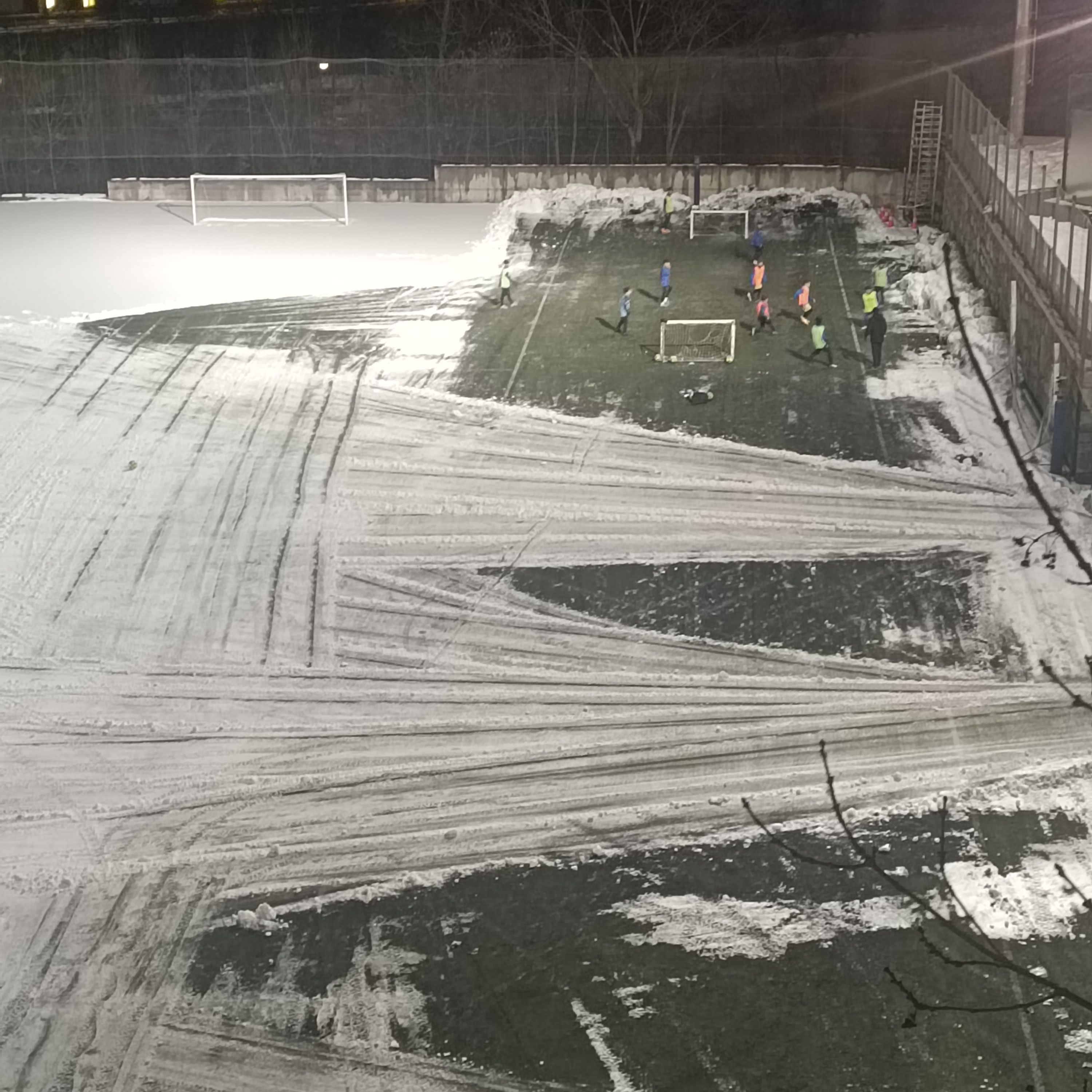 El petit espai on van haver d'entrenar els infants a Prada de Moles.