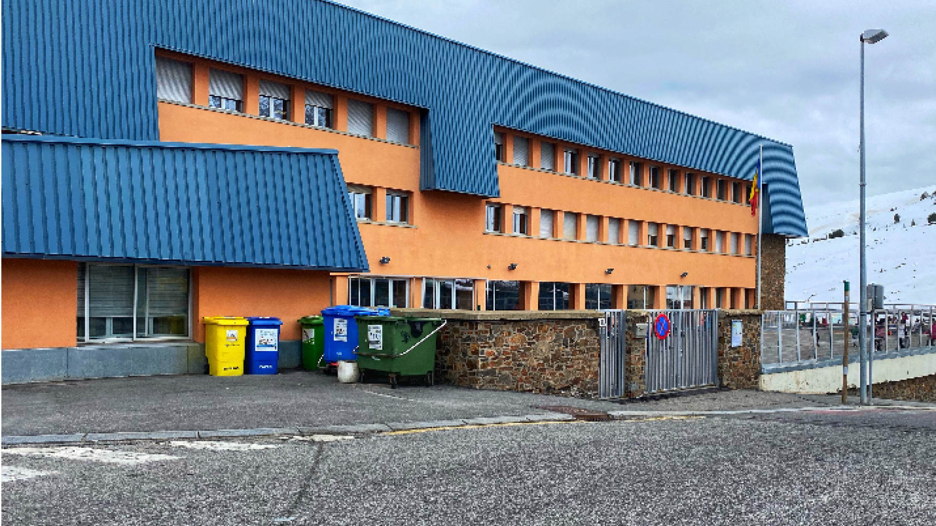 Una imatge de les instal·lacions de l'escola francesa del Pas de la Casa.