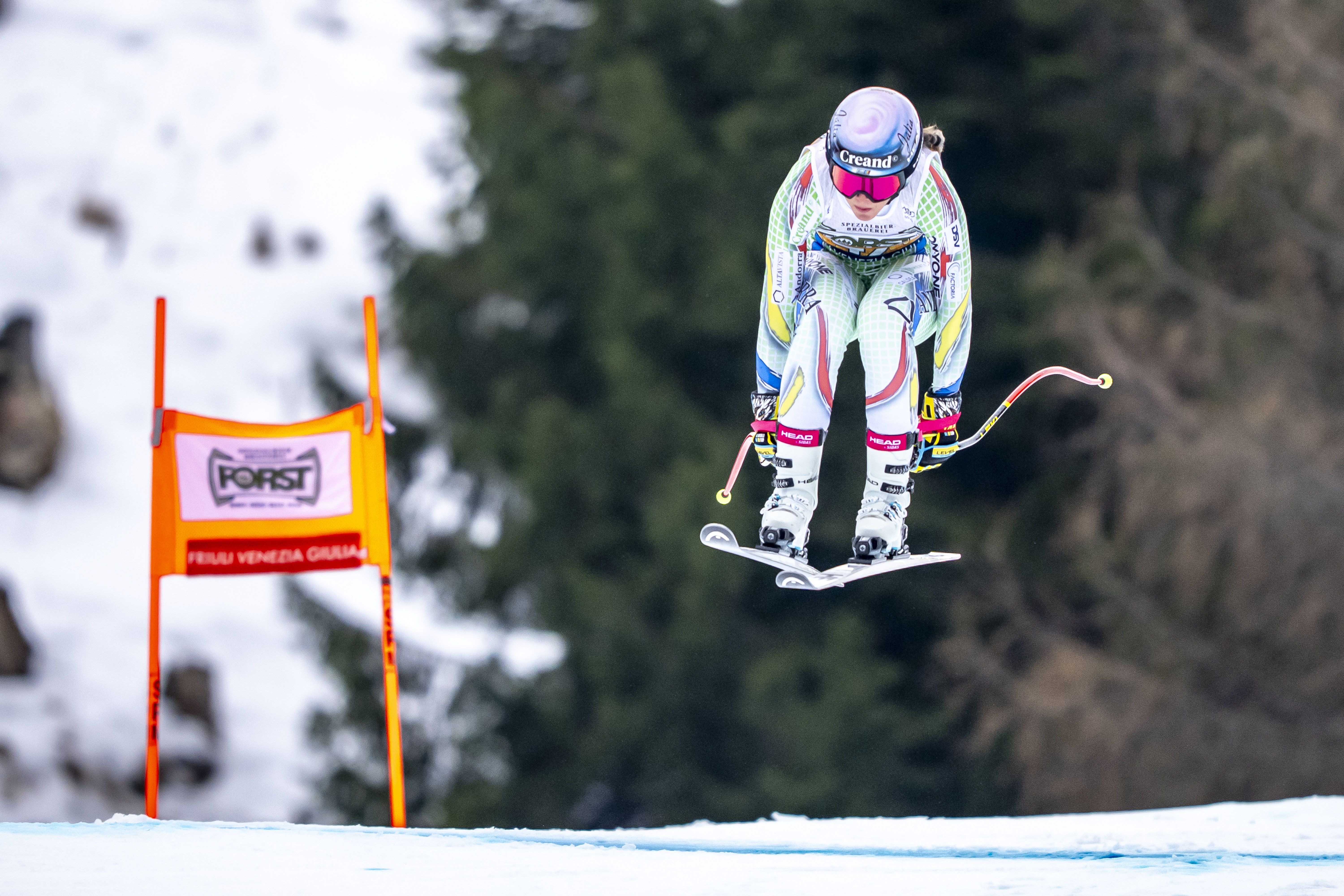 Cande Moreno, volant al descens de Tarvisio.