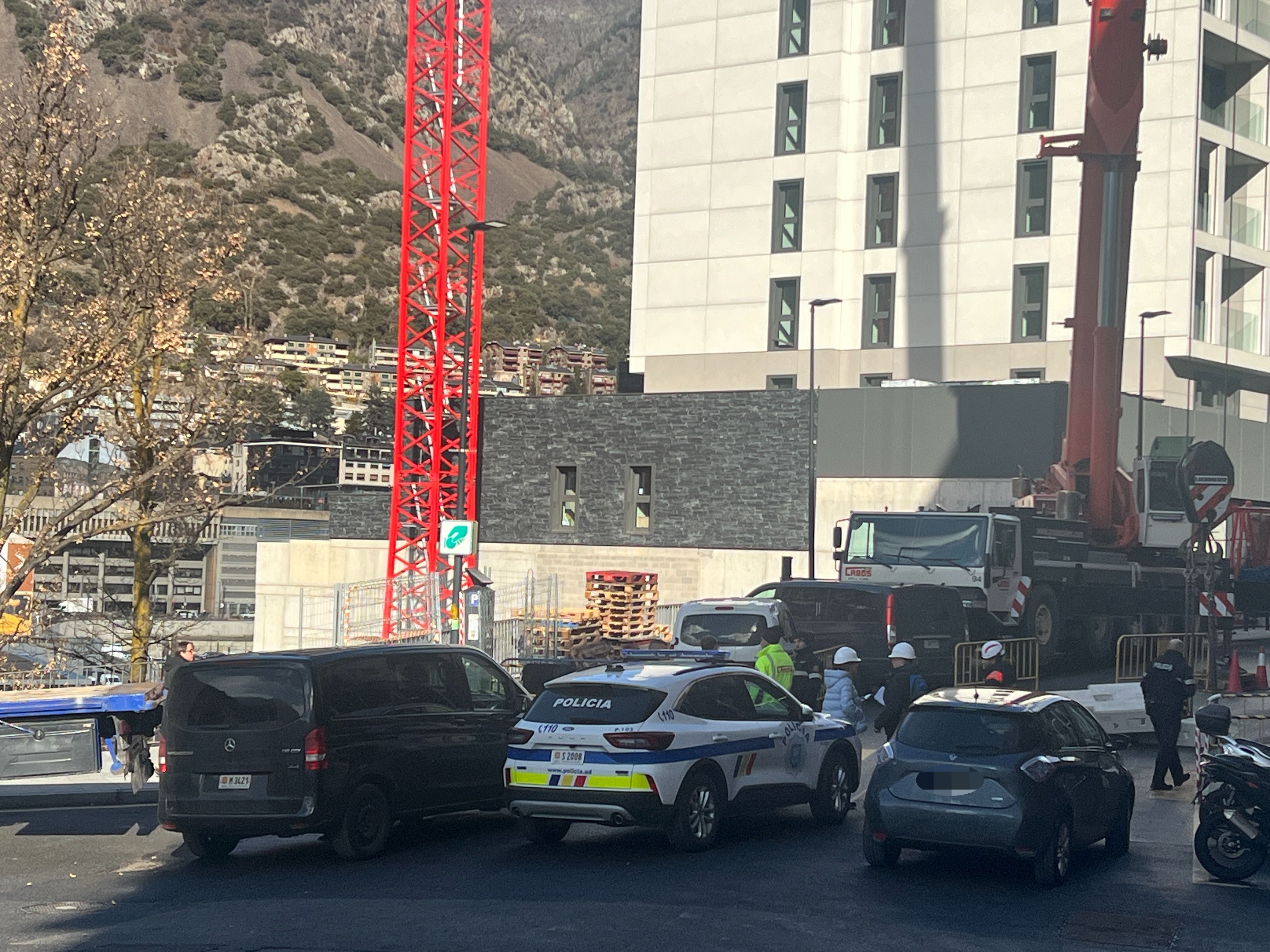 image (48) image (48)