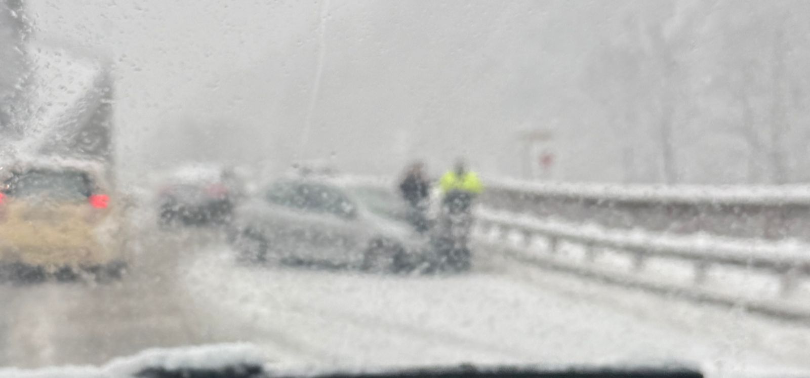 Accident en sota el ramal que puja cap a Meritxell Accident en sota el ramal que puja cap a Meritxell