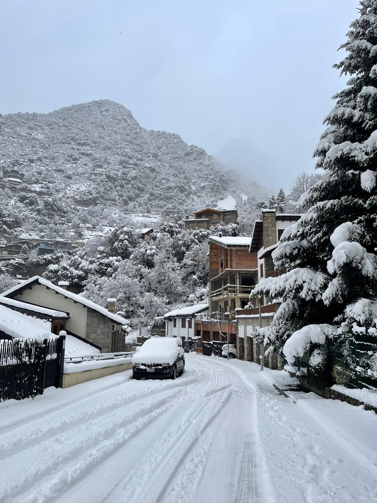 Urbanització Sa Calma a primera hora del matí. Urbanització Sa Calma a primera hora del matí.