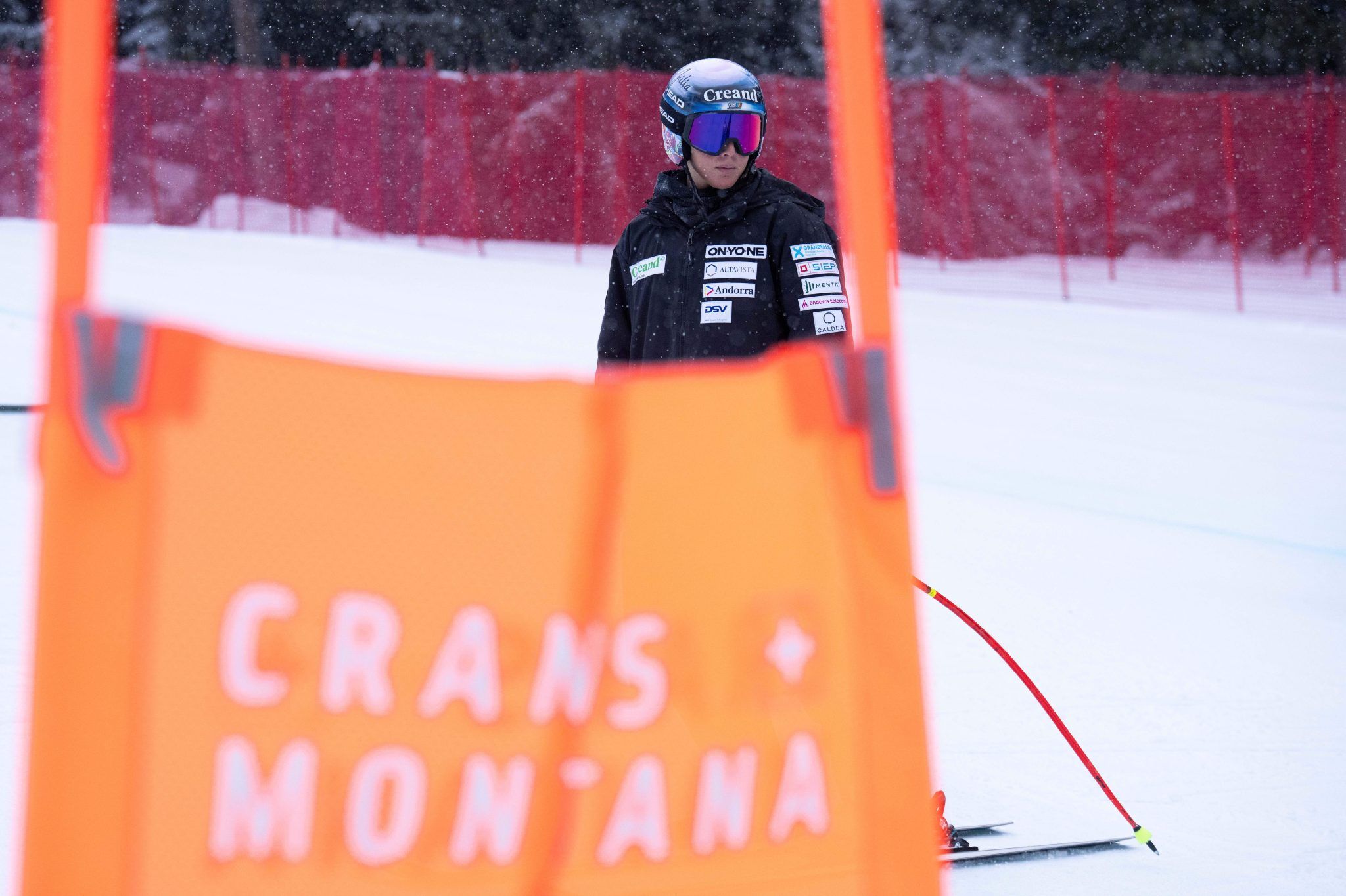 Cande Moreno durant el reconeixement de la pista.