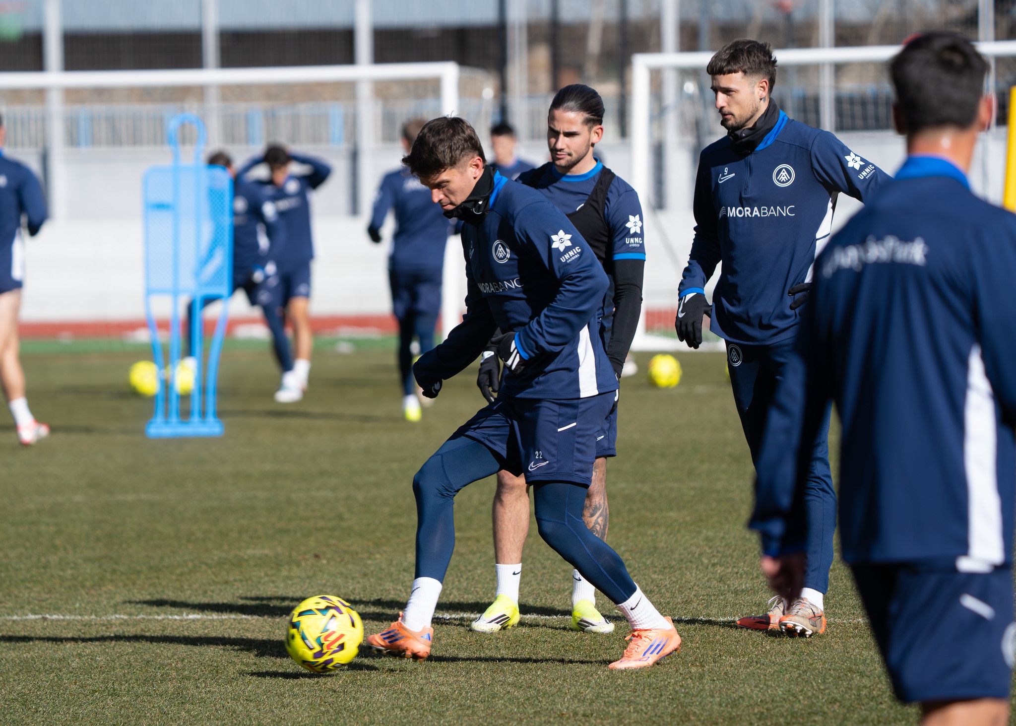 Tot apunta que el darrer fitxatge del conjunt tricolor, Marc Cardona, podria debutar a Castelló. Tot apunta que el darrer fitxatge del conjunt tricolor, Marc Cardona, podria debutar a Castelló.