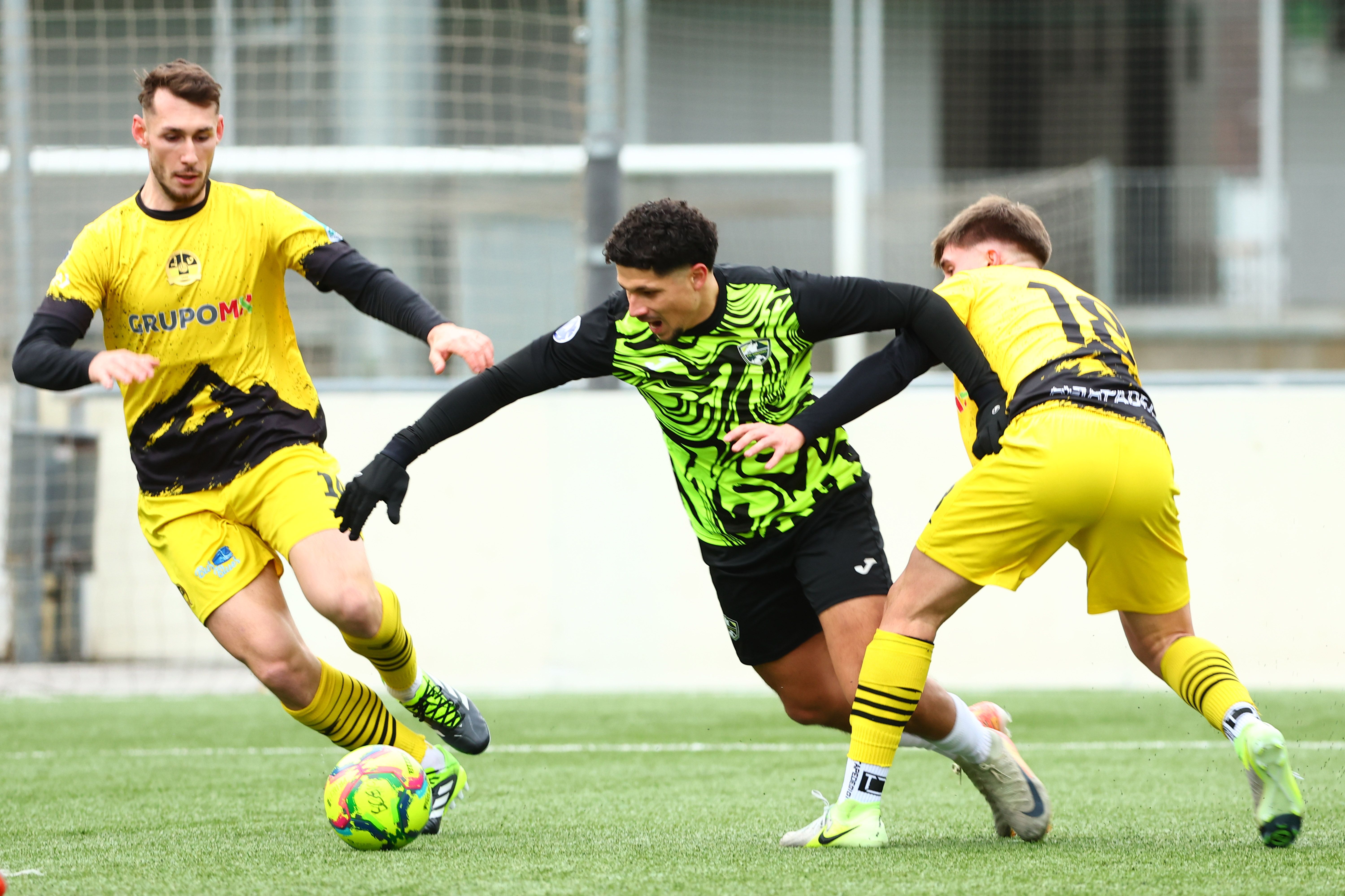 La UE Santa Coloma ha mantingut la porteria a zero davant l'Ordino.