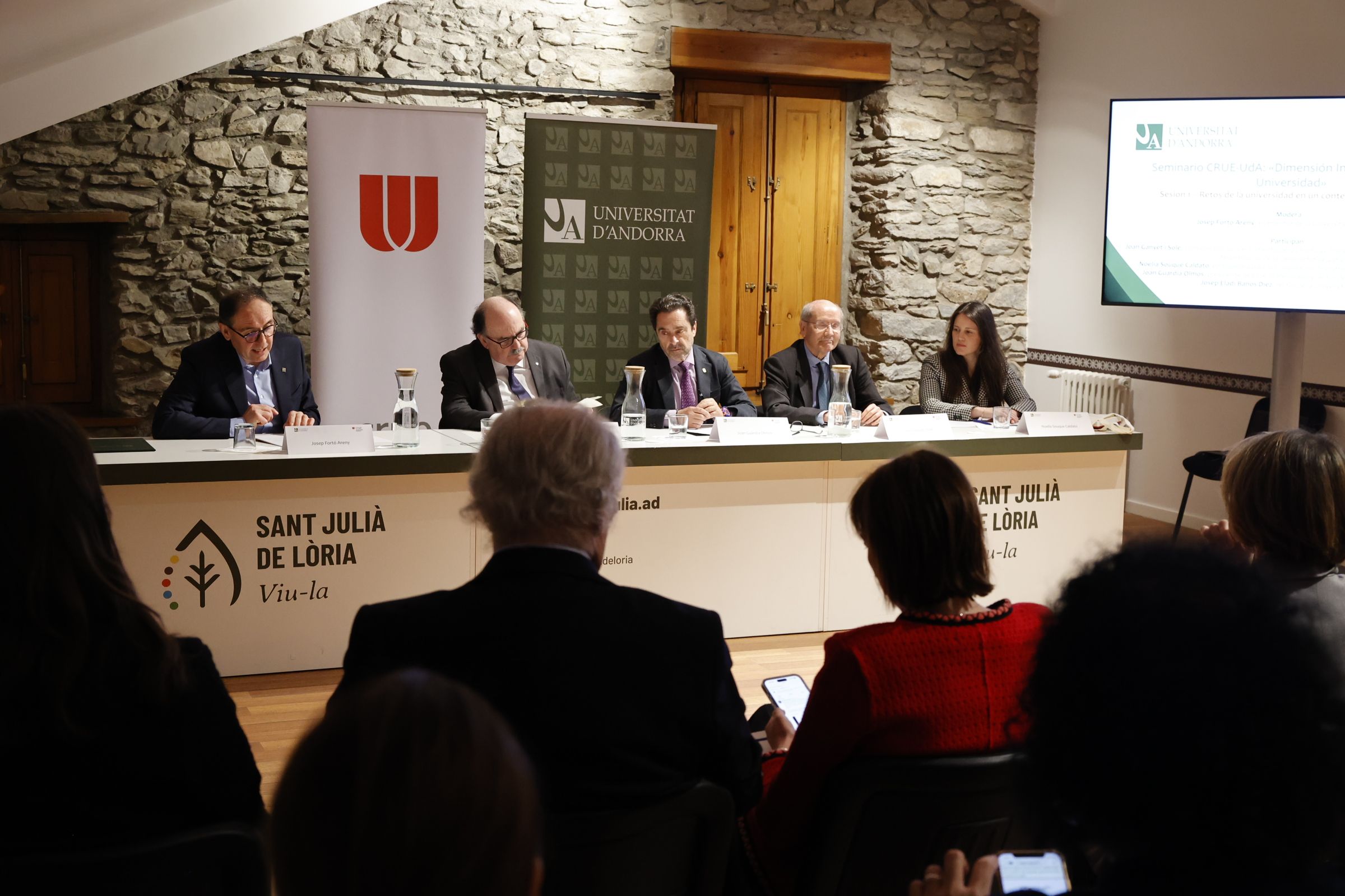 L’UdA acull un seminari de rectors d’universitats espanyoles per tractar les relacions internacionals.