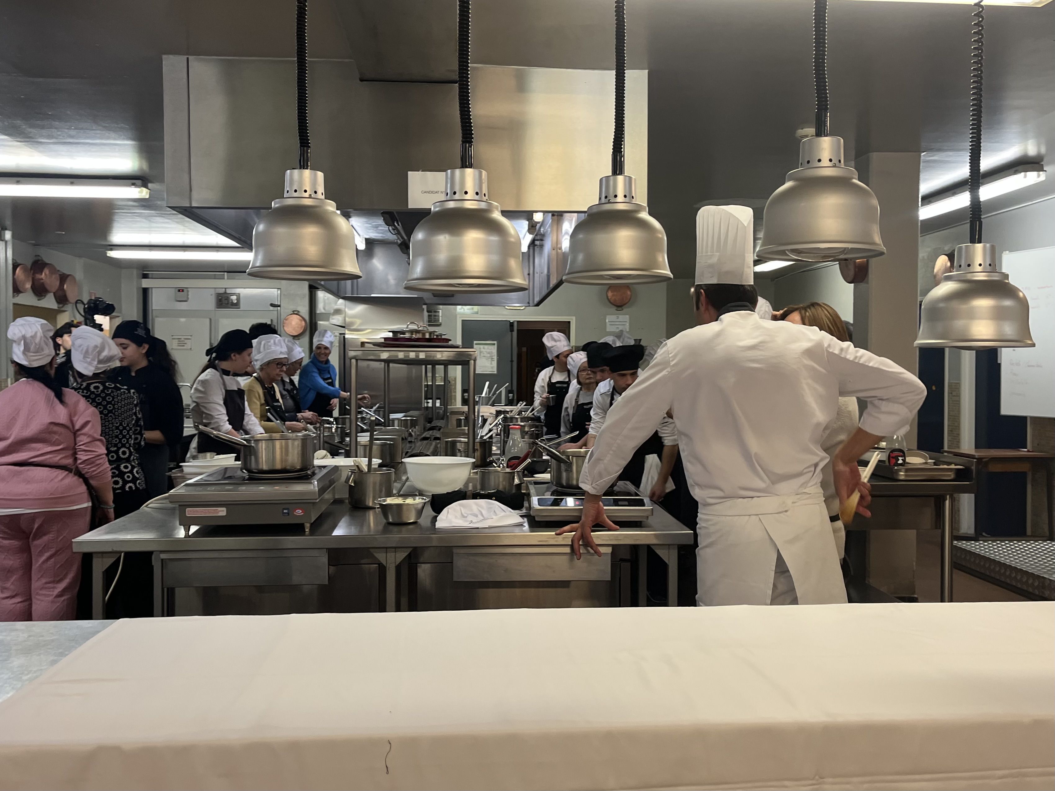 Taller 'La Paella pel Mànec'.