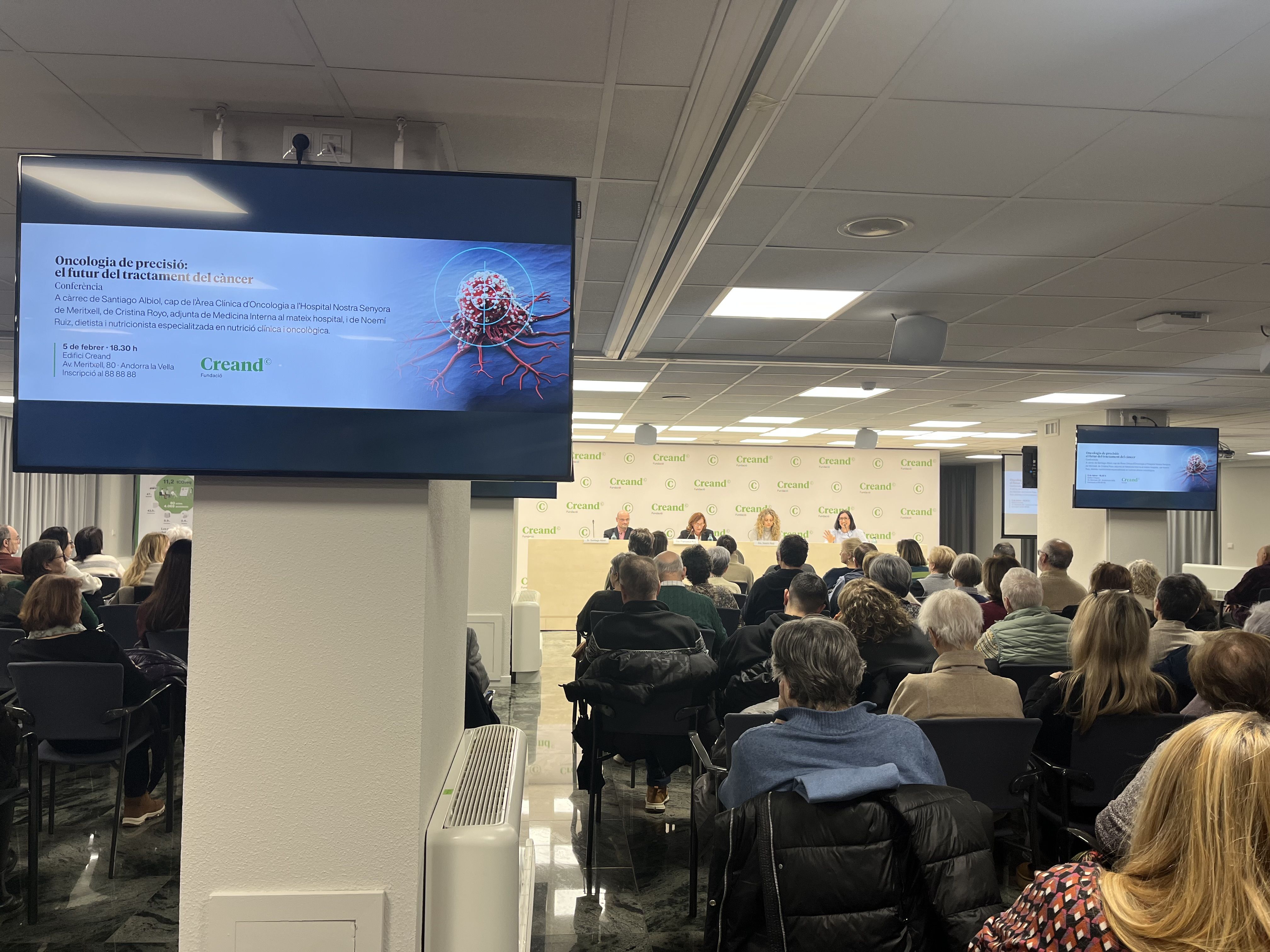 conferència ‘Oncologia de precisió: el futur del tractament del càncer’.