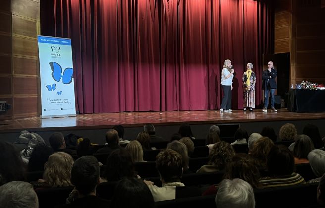 Conferència organitzada per l'associació Marc GG.