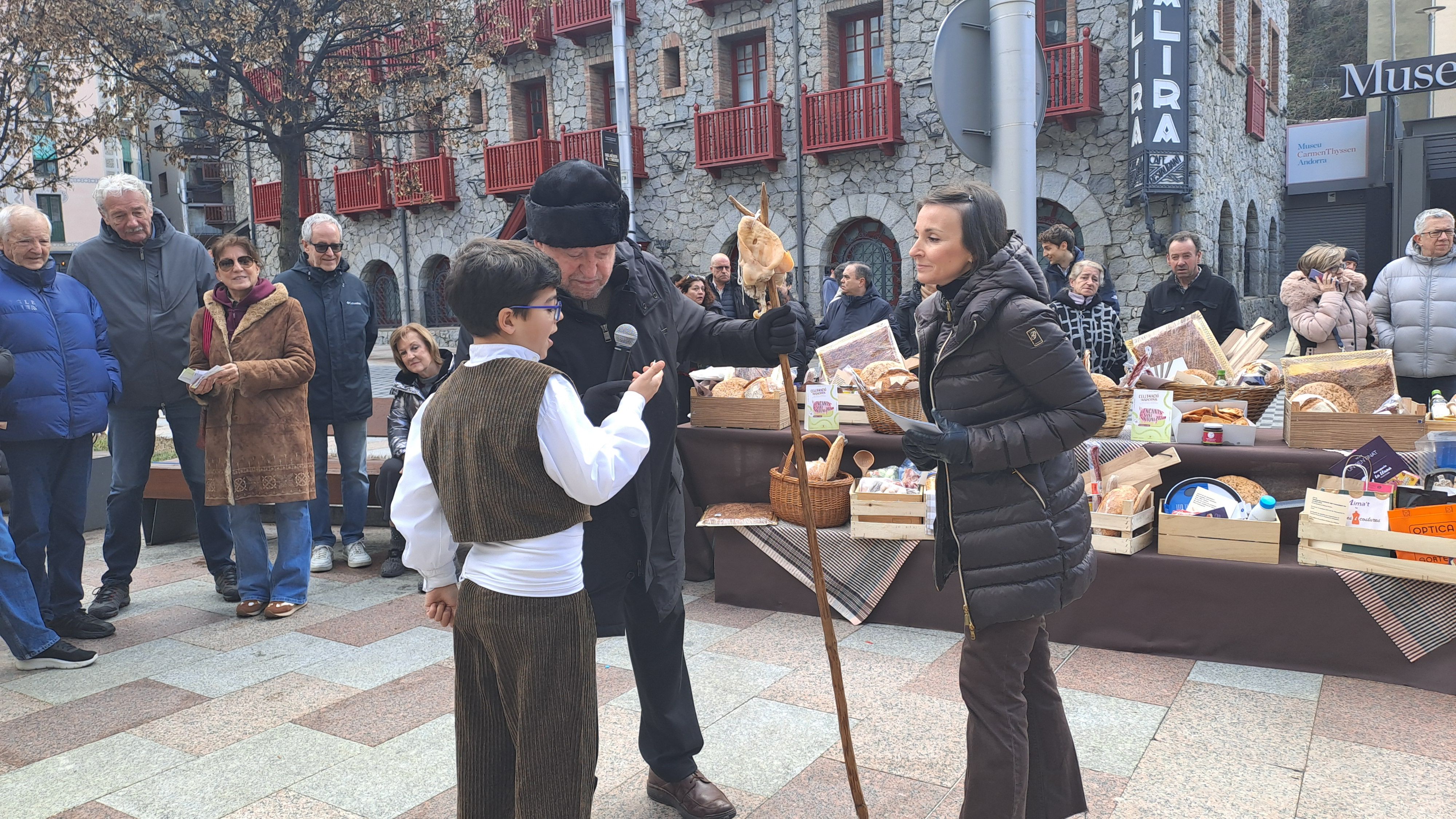 Moment en què es dona a conèixer el guanyador d'un dels lots adjudicats per sorteig.