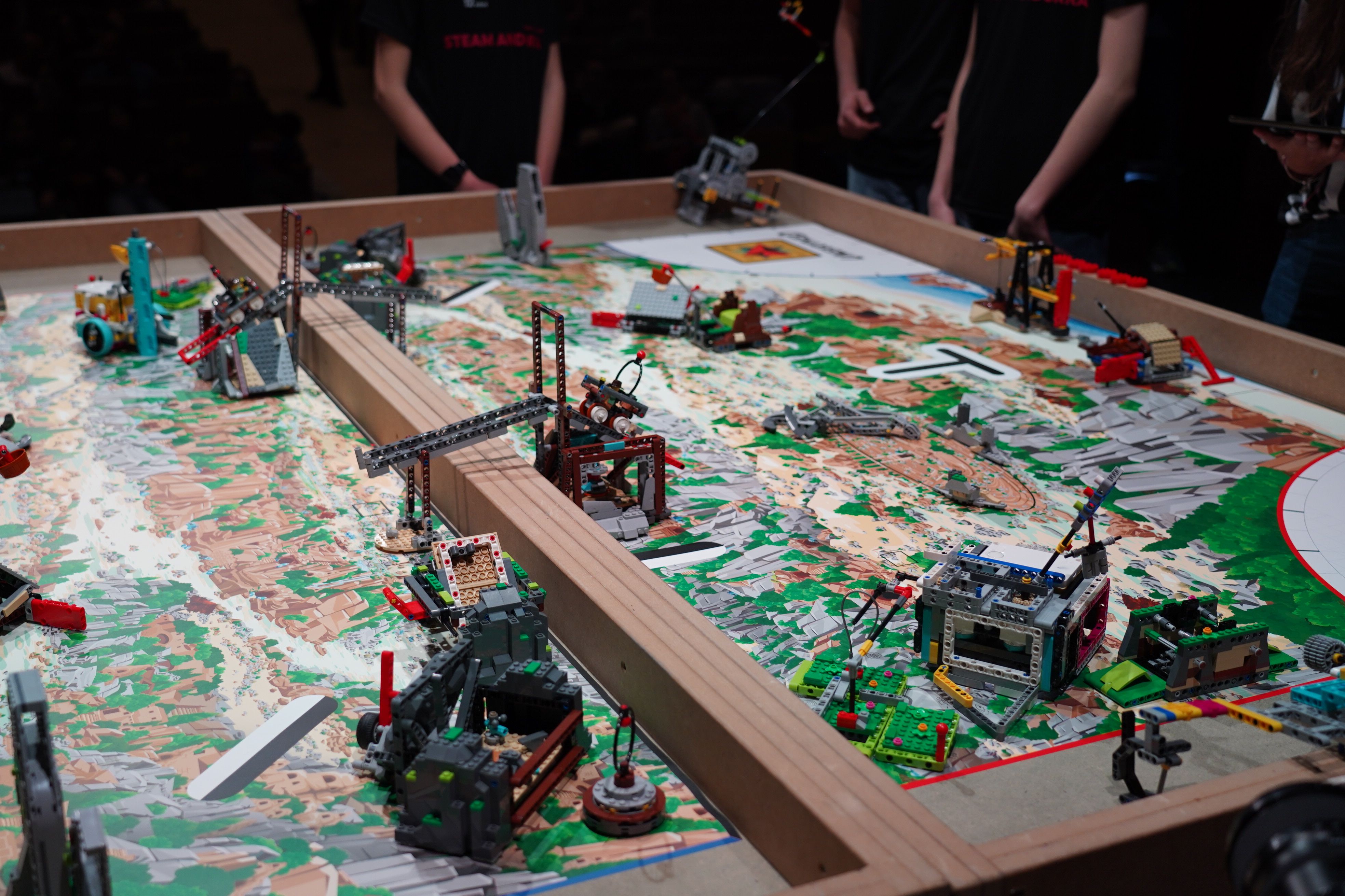 Alguns dels robots que avui s’han posat a prova.