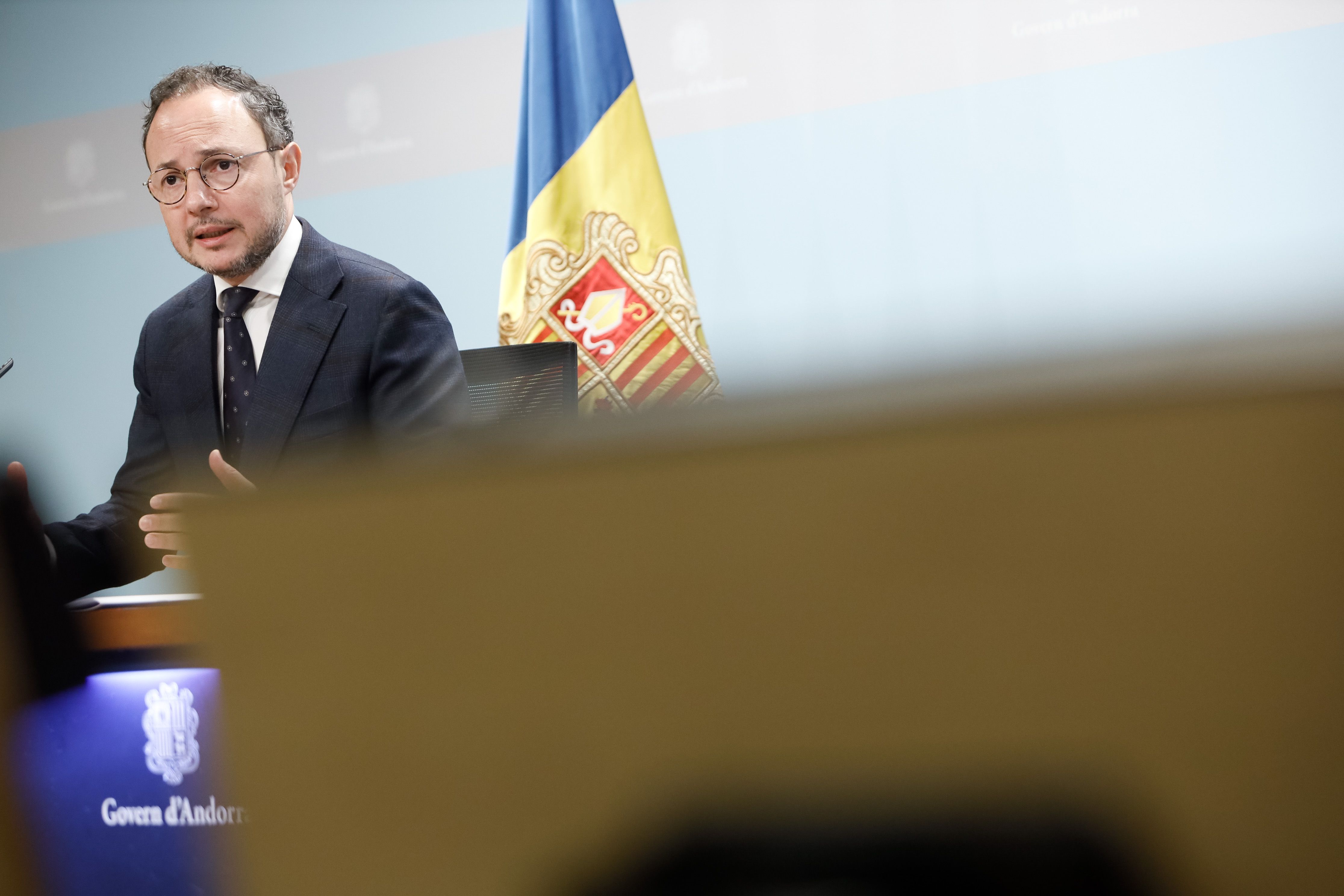 Xavier Espot anunciant al dissolució del Consell General el 6 de febrer del 2023.