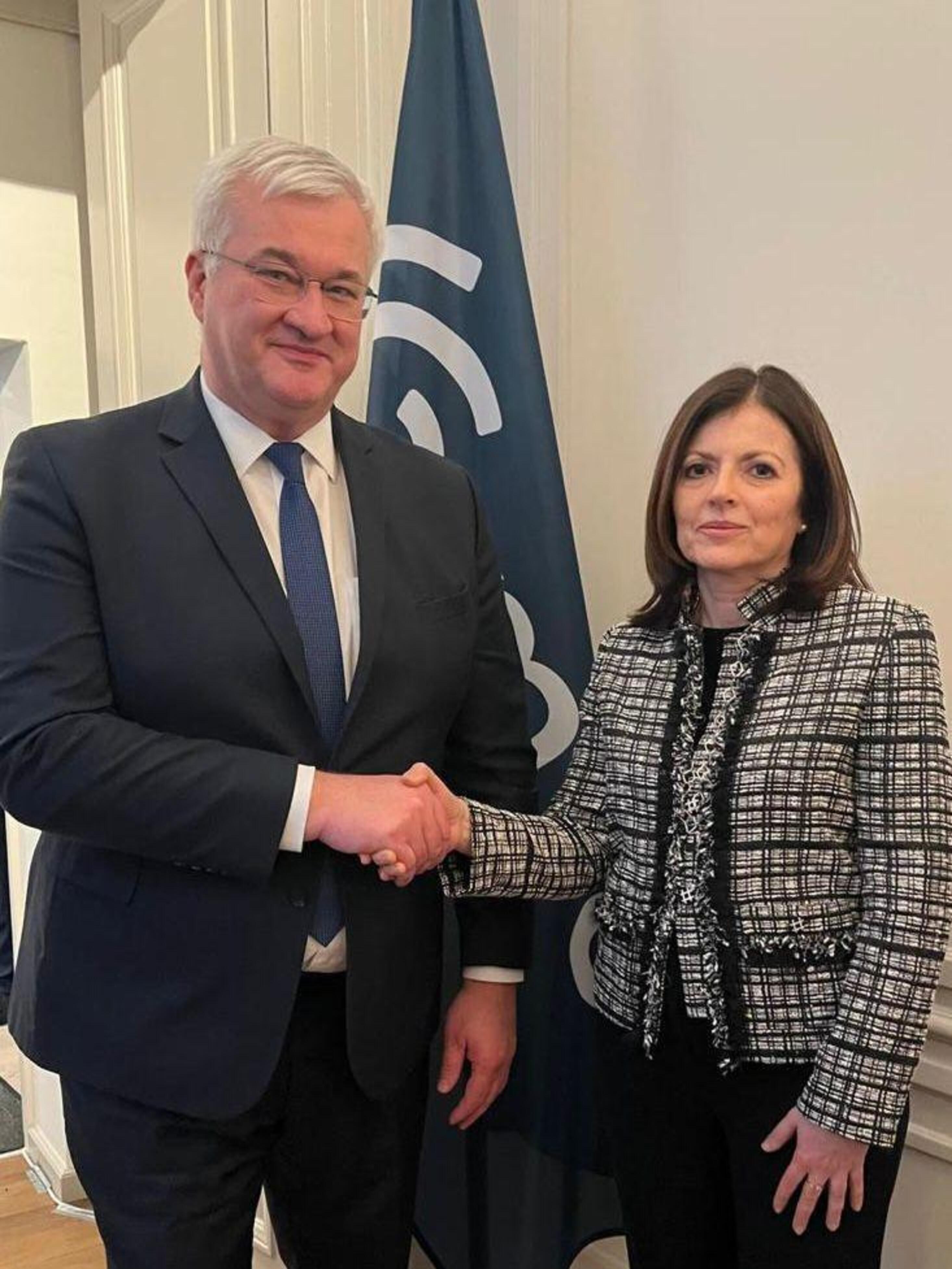 Imma Tor amb al ministre d’Afers Exteriors d’Ucraïna, Andrii Sybiha.