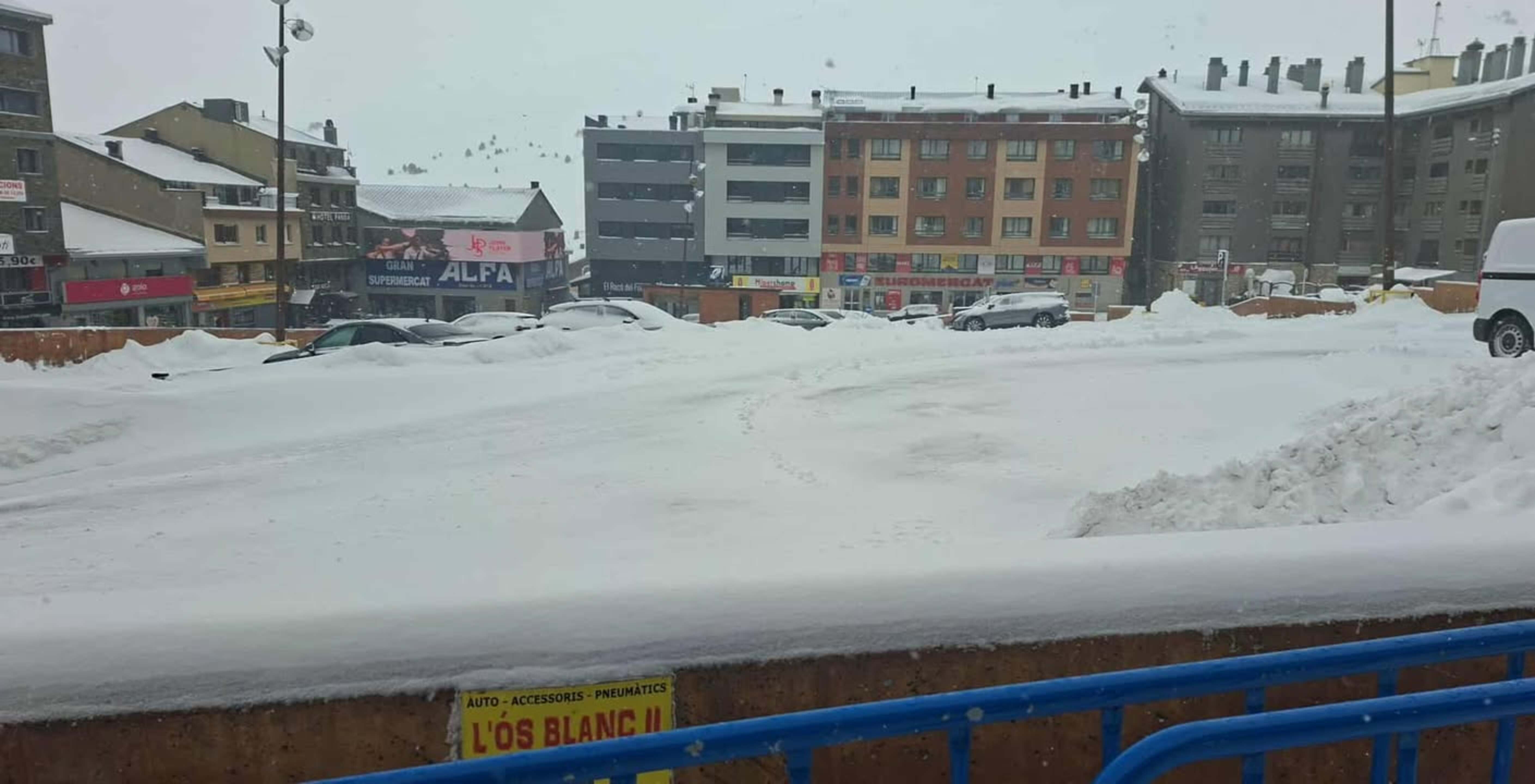 Una imatge del Pas de la Casa aquest matí. Una imatge del Pas de la Casa aquest matí.