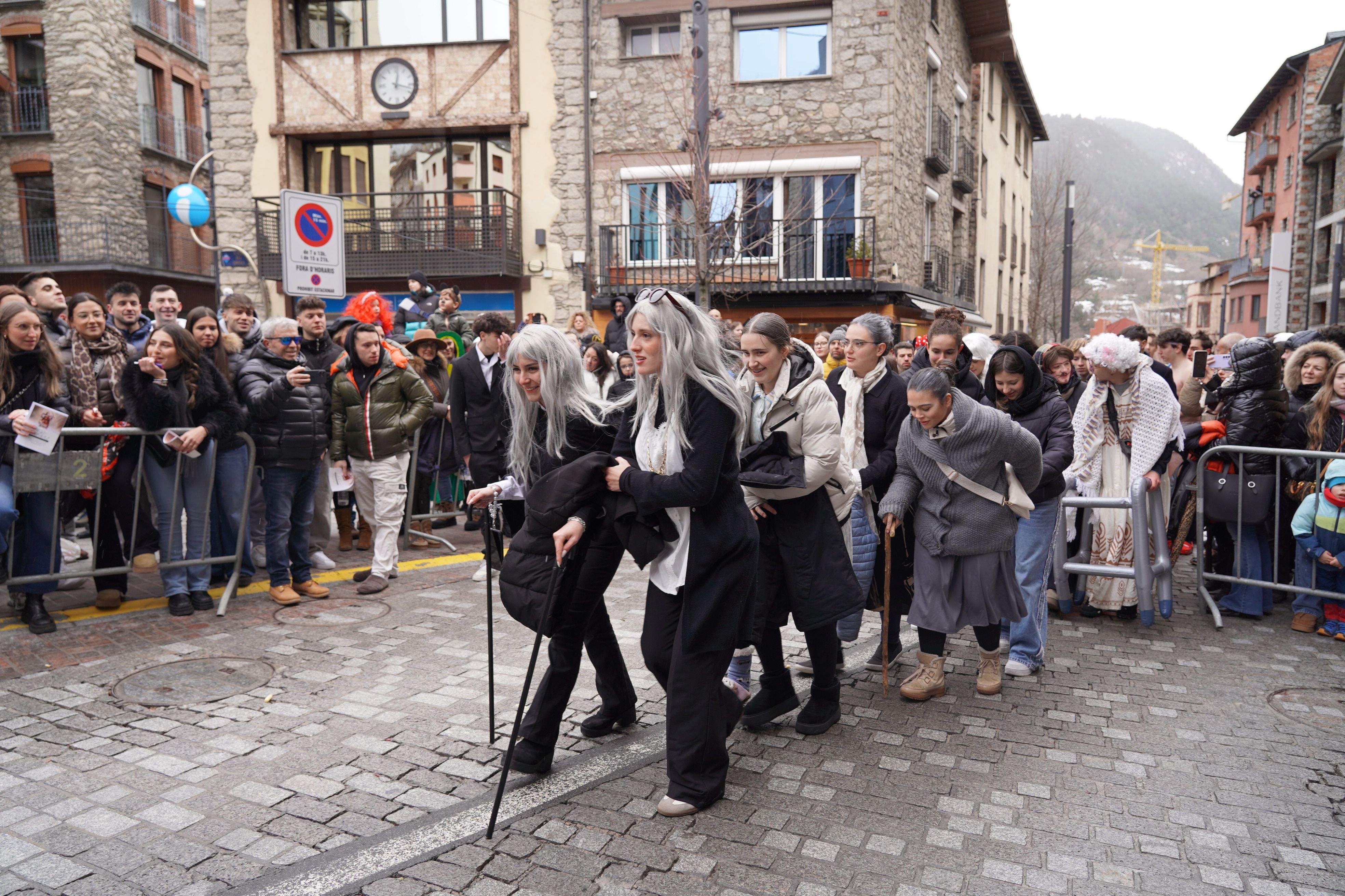 El seguici de feligreses.