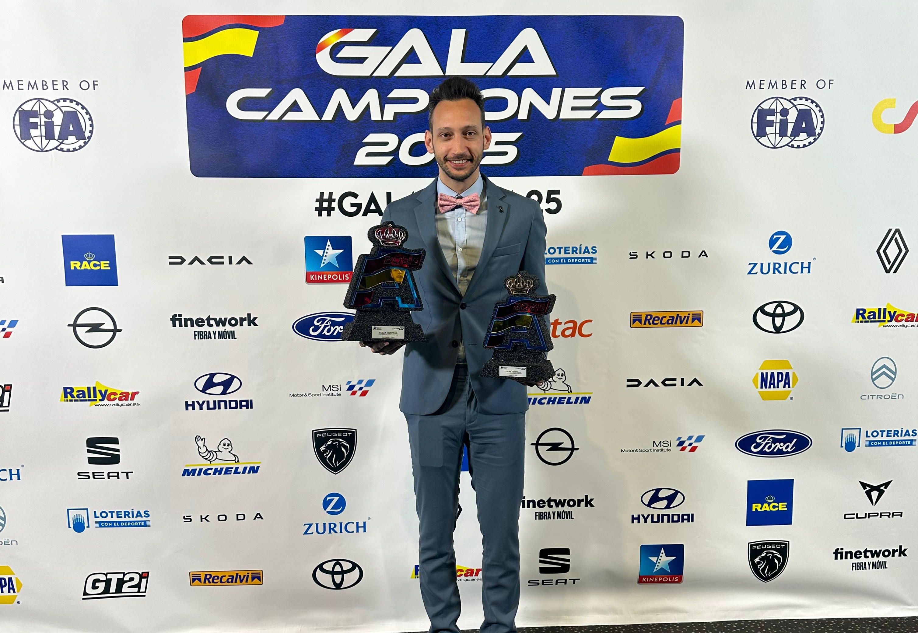 Edgar Montellà recull el premi com a campió d'Espanya de la Classe 11.