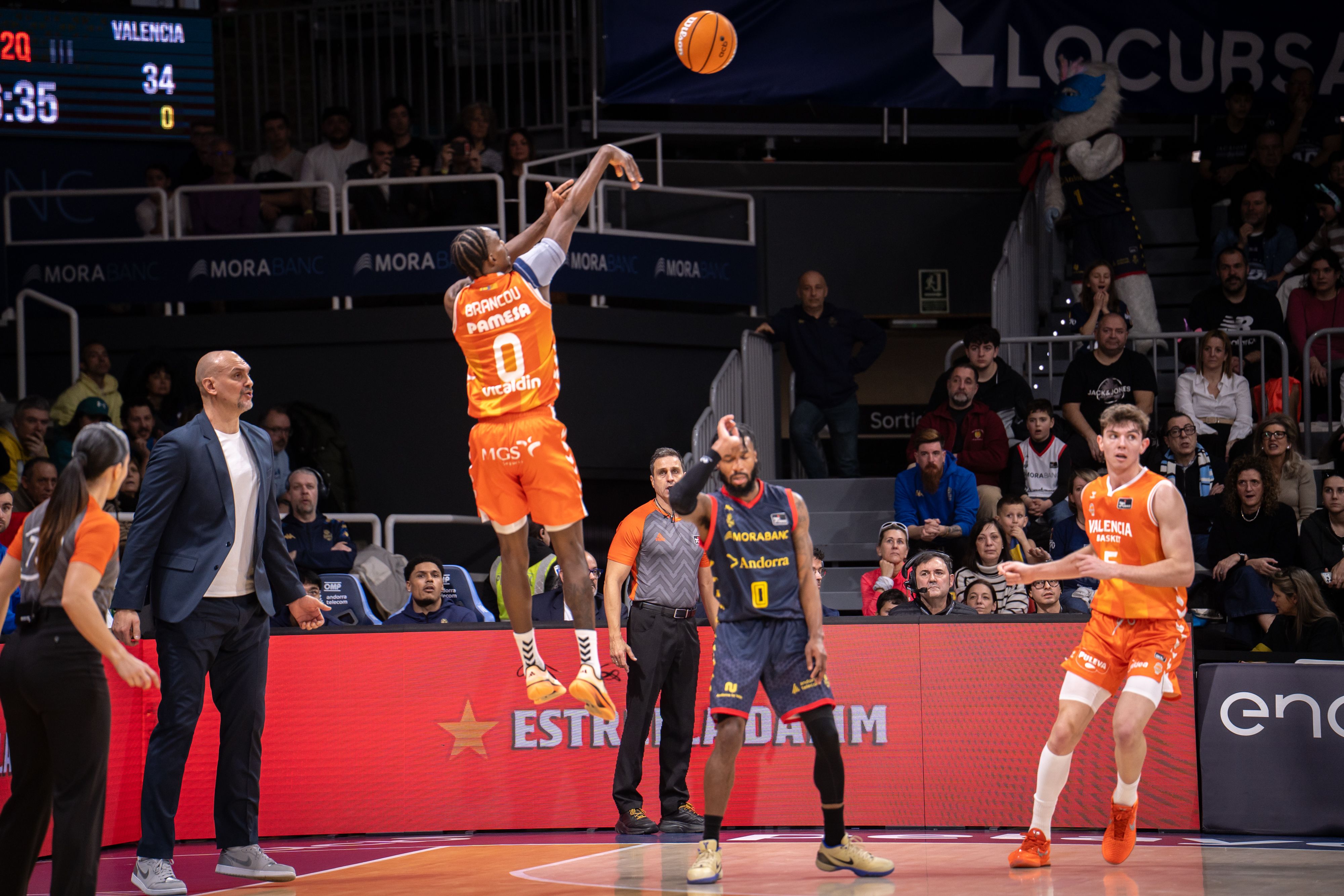 El València s'ha divertit com ha volgut aquest migdia al pavelló Toni Martí.