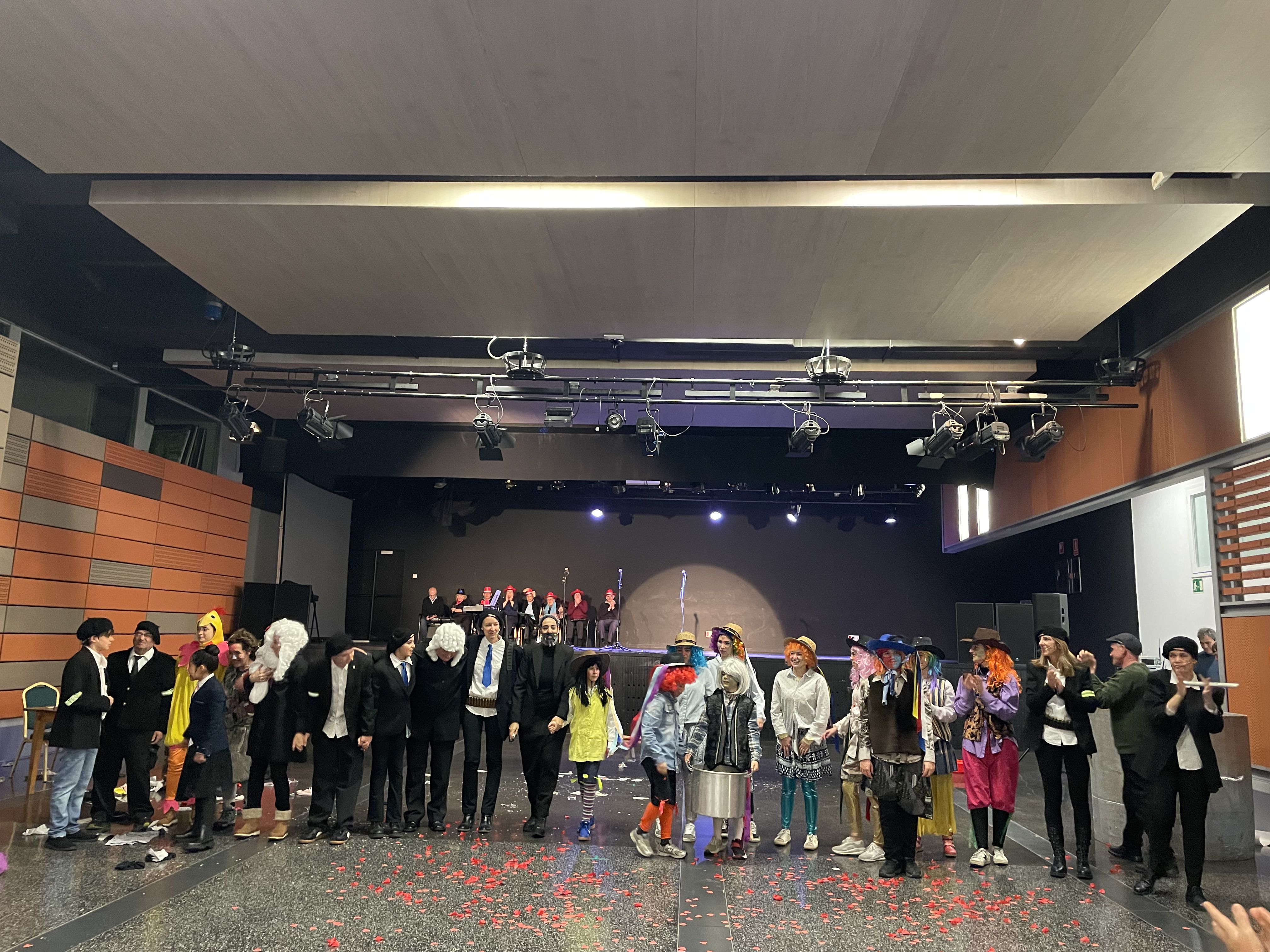 El Judici ha conclòs amb el tradicional 'Passi-ho bé'. El Judici ha conclòs amb el tradicional 'Passi-ho bé'.