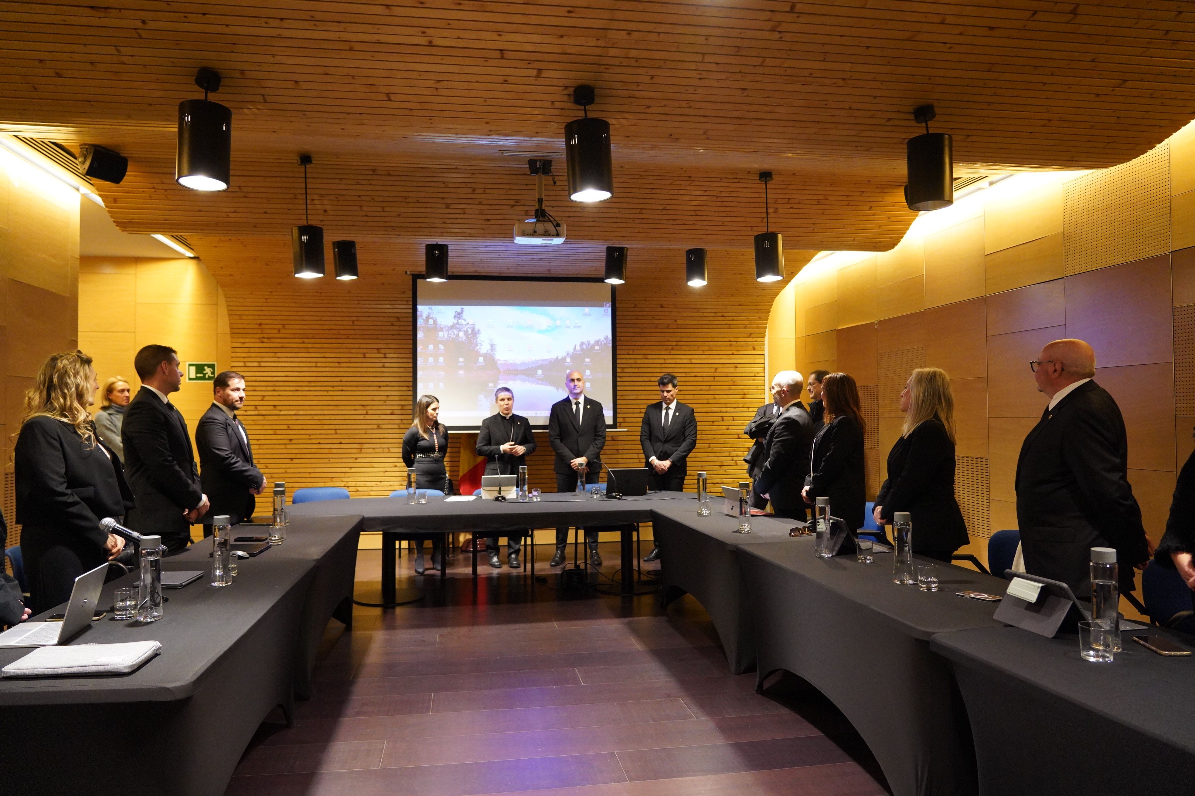 Serrano Pentinat també ha volgut dirigir unes paraules als consellers del comú d'Encamp.