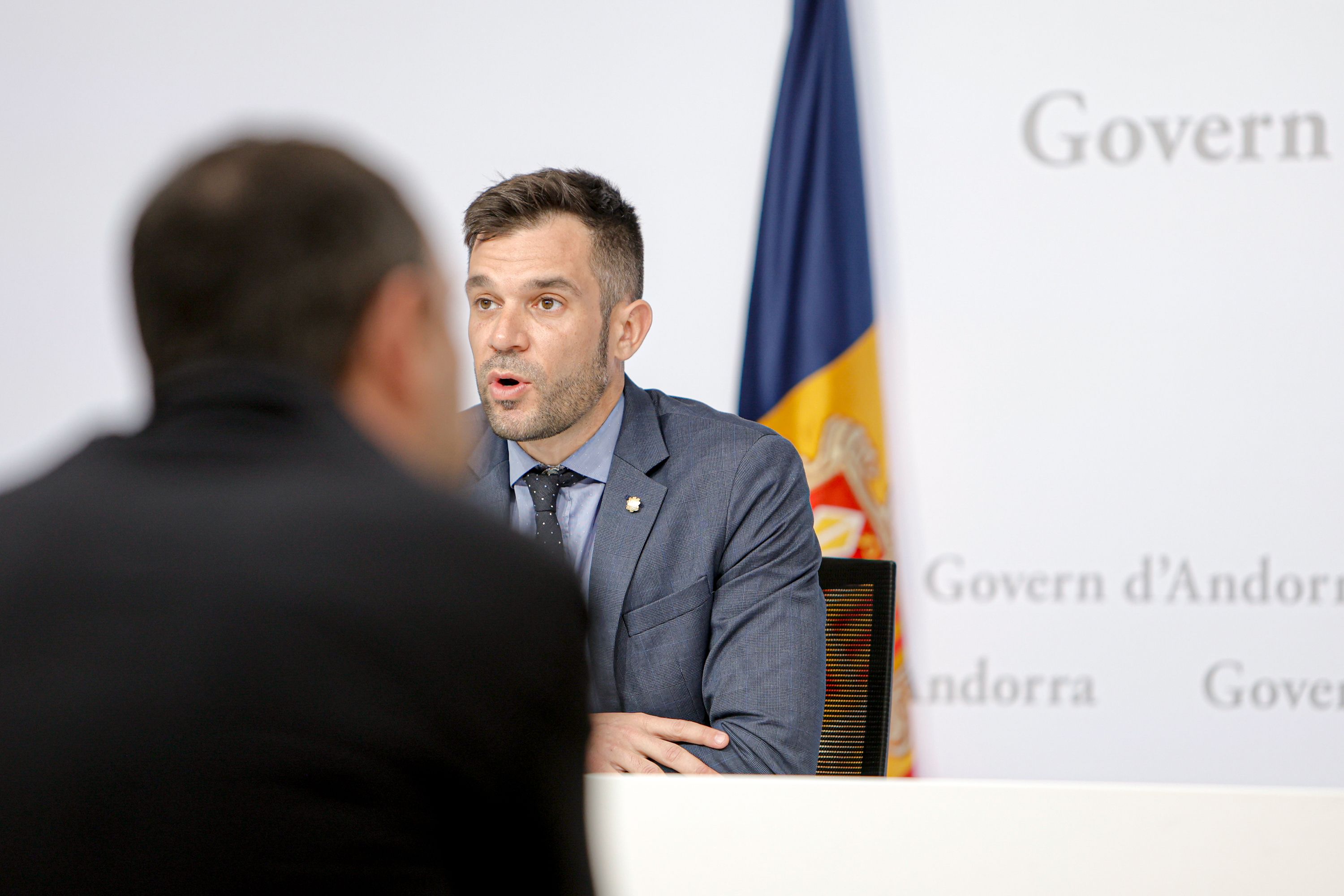 Forné durant la roda de premsa. Forné durant la roda de premsa.