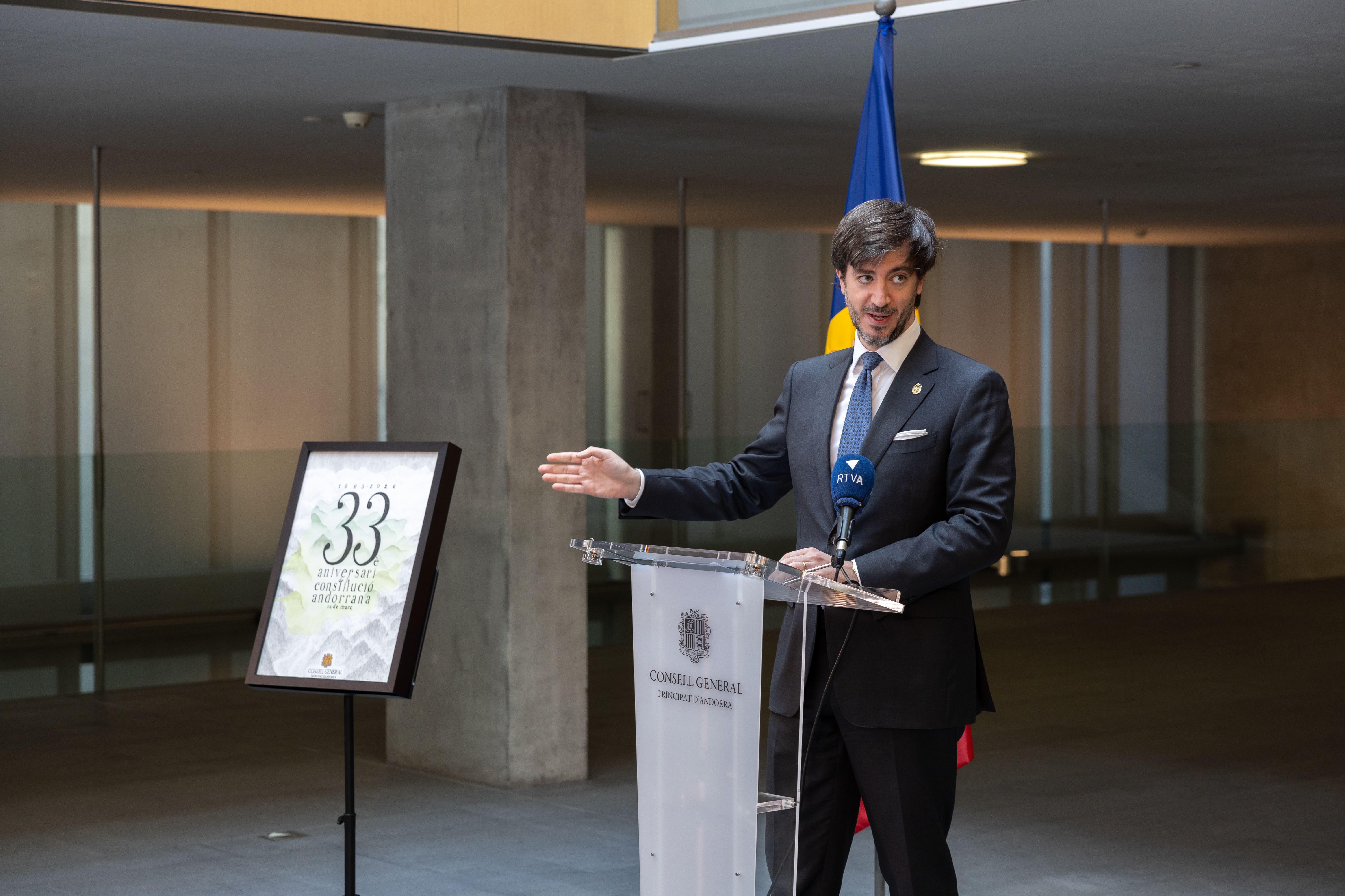 Compareix el síndic general per explicar els actes organitzats pel Consell General. Compareix el síndic general per explicar els actes organitzats pel Consell General.