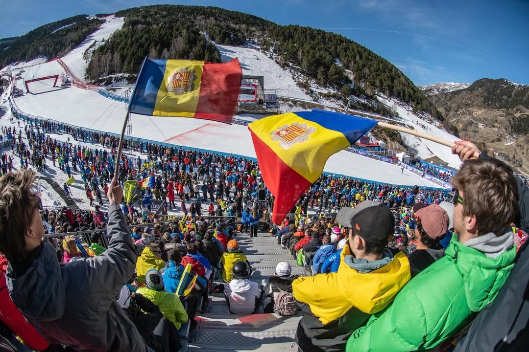 El públic d'El Tarter ha mostrat el seu orgull andorrà per a rebre a les millors. El públic d'El Tarter ha mostrat el seu orgull andorrà per a rebre a les millors.